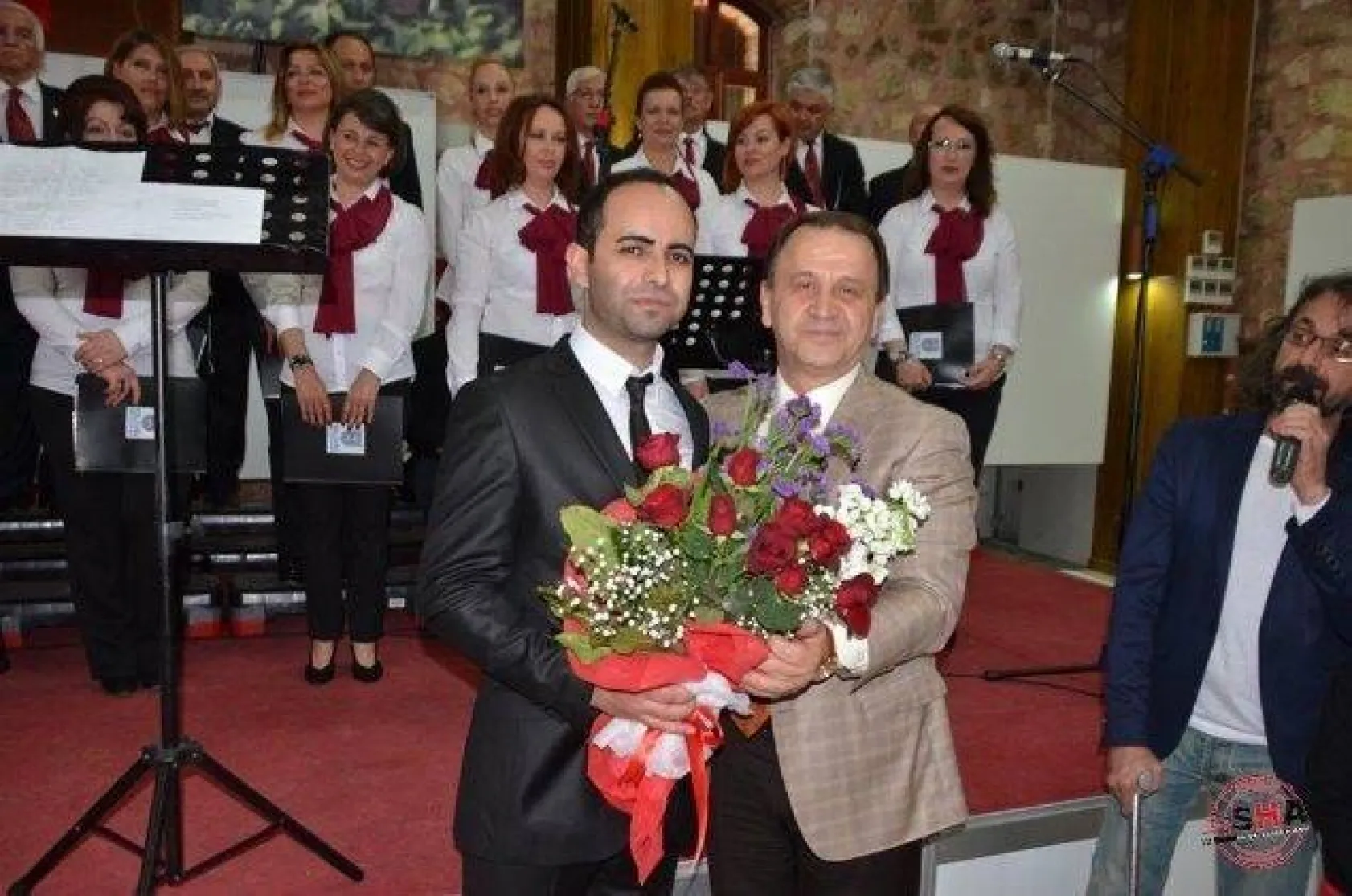 Neşat Ertaş Türkülerle Anıldı