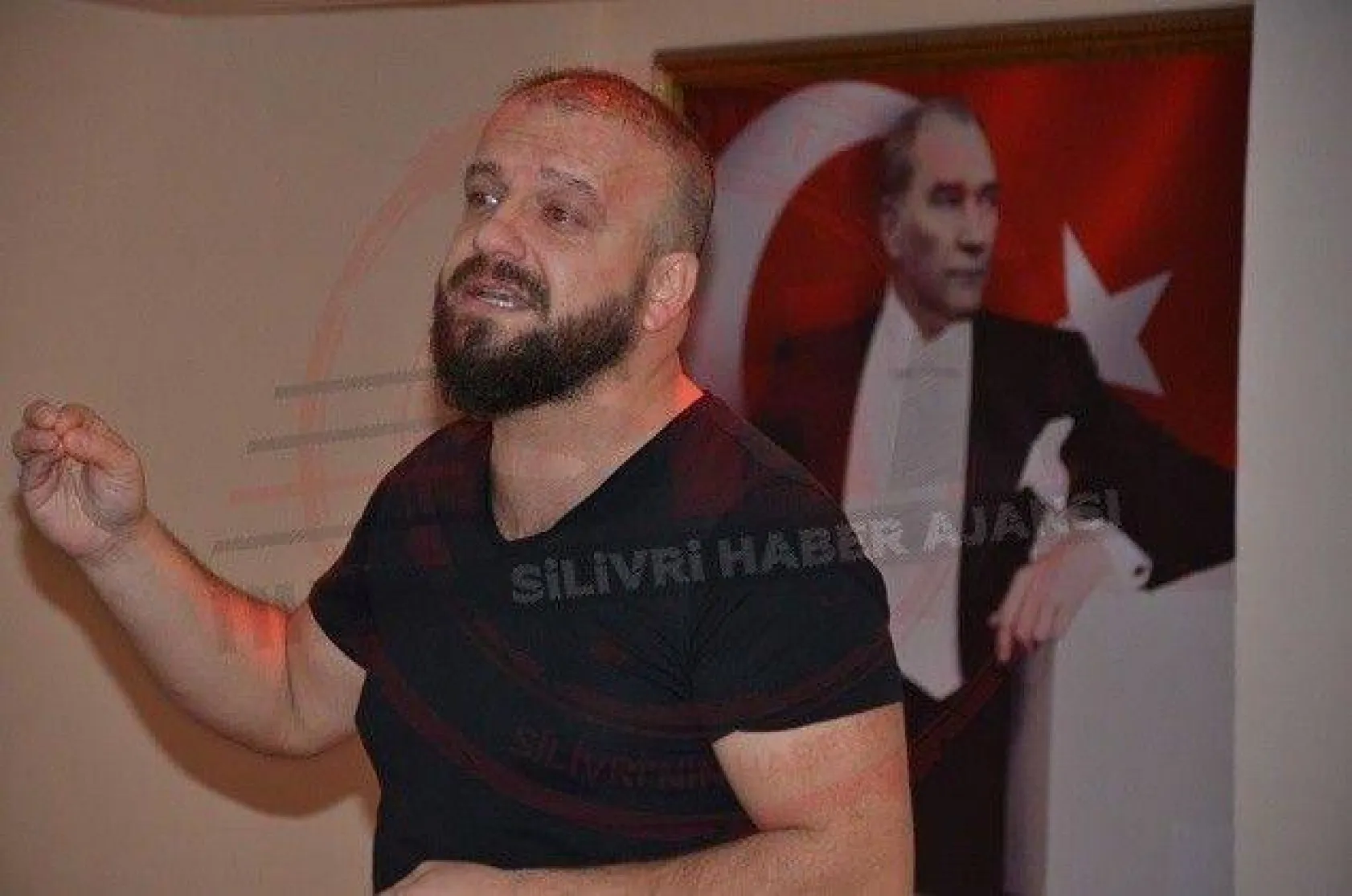 Solmaz, öğrencilere tiyatroyu anlattı