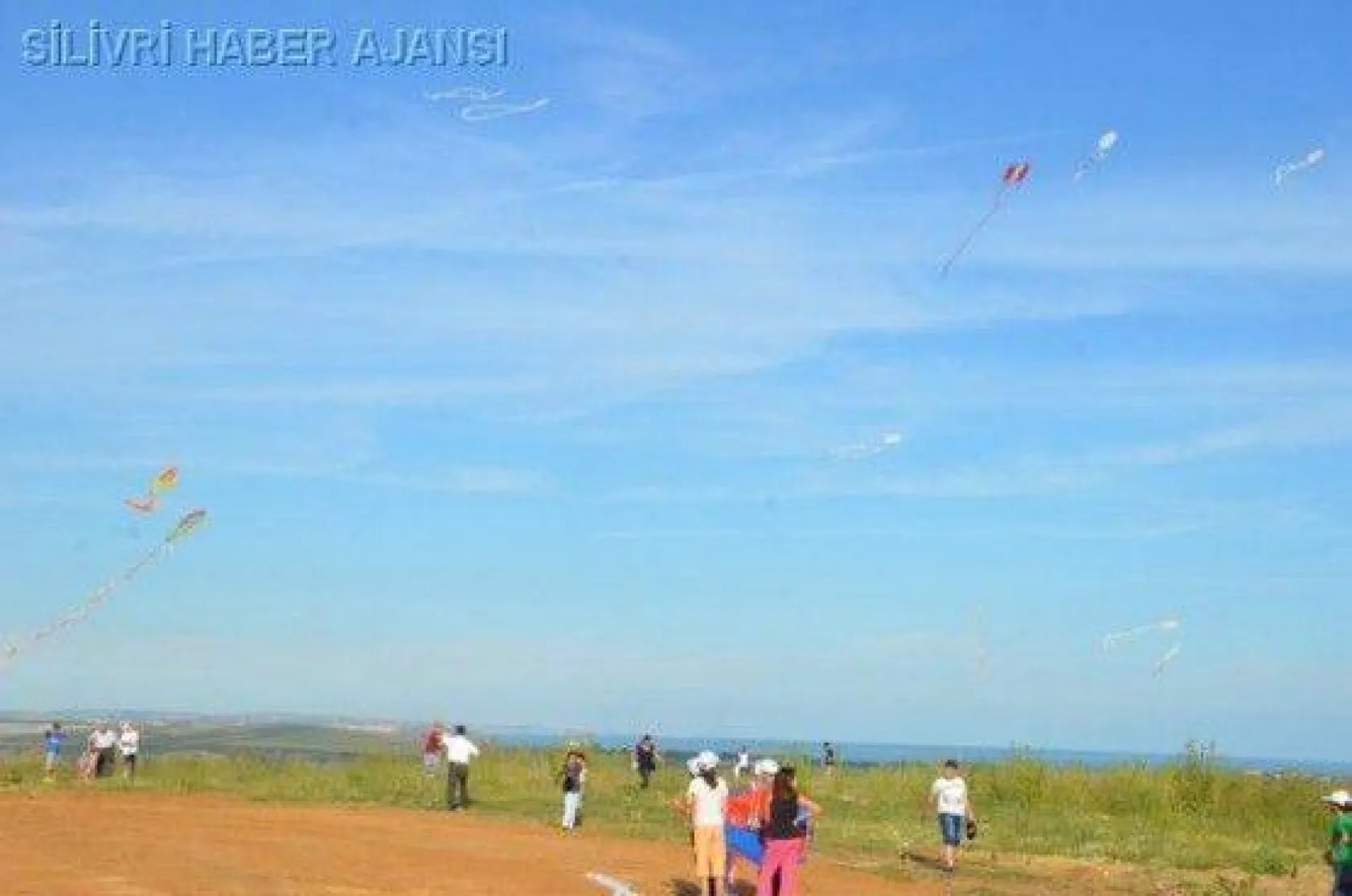 Uçurtmalar gökyüzüyle buluştu