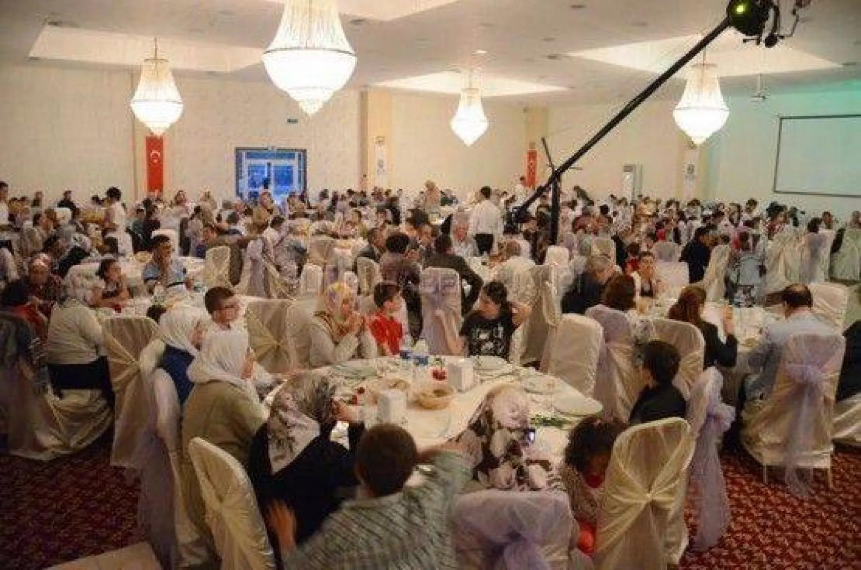 Işıklar Bir Gün Değil, Hergün Yanınızdayız