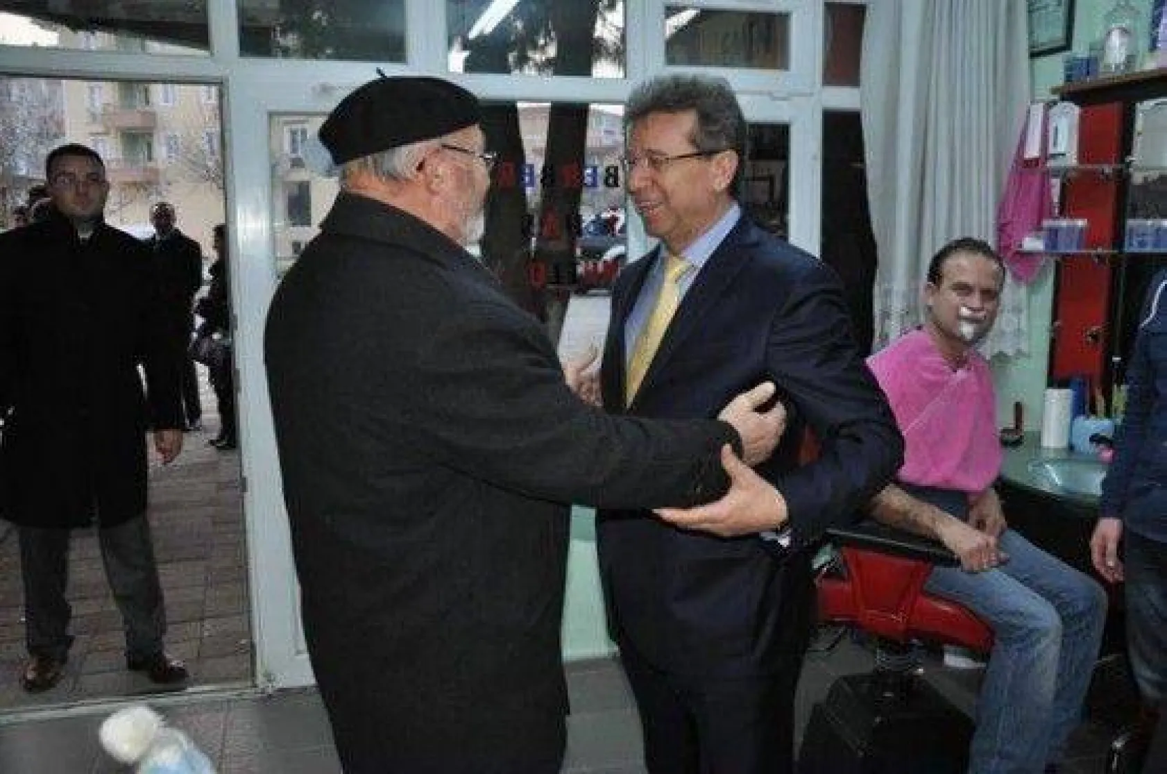 Baba Ocağında Gönüllerin Başkanı diye karşılandı