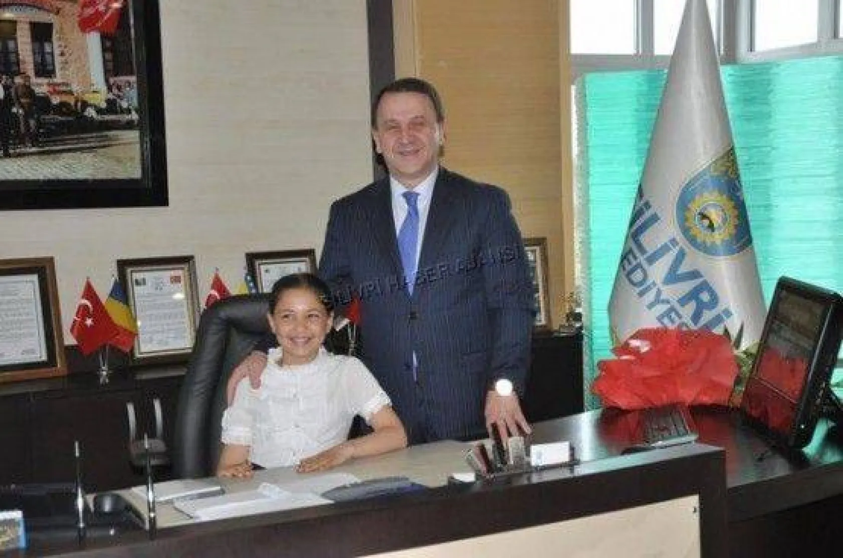 Bu çocuklar büyümüşte küçülmüşler