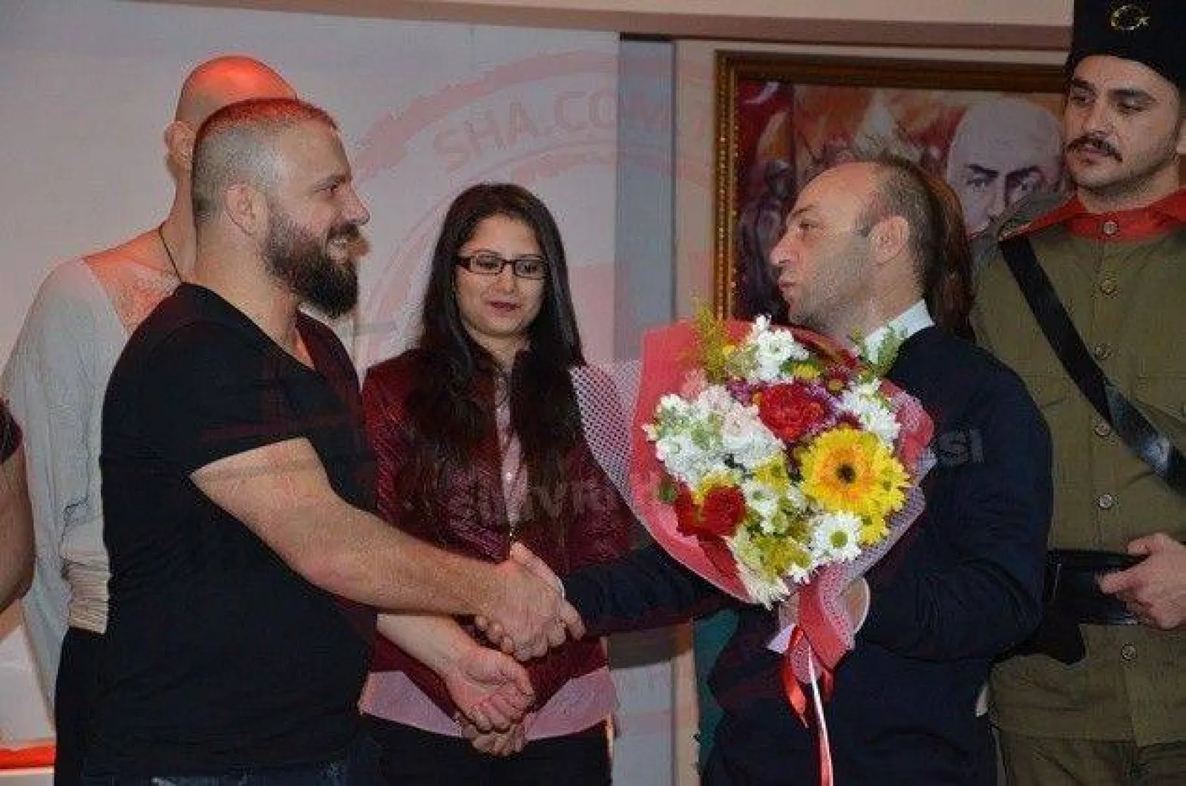 Solmaz, öğrencilere tiyatroyu anlattı