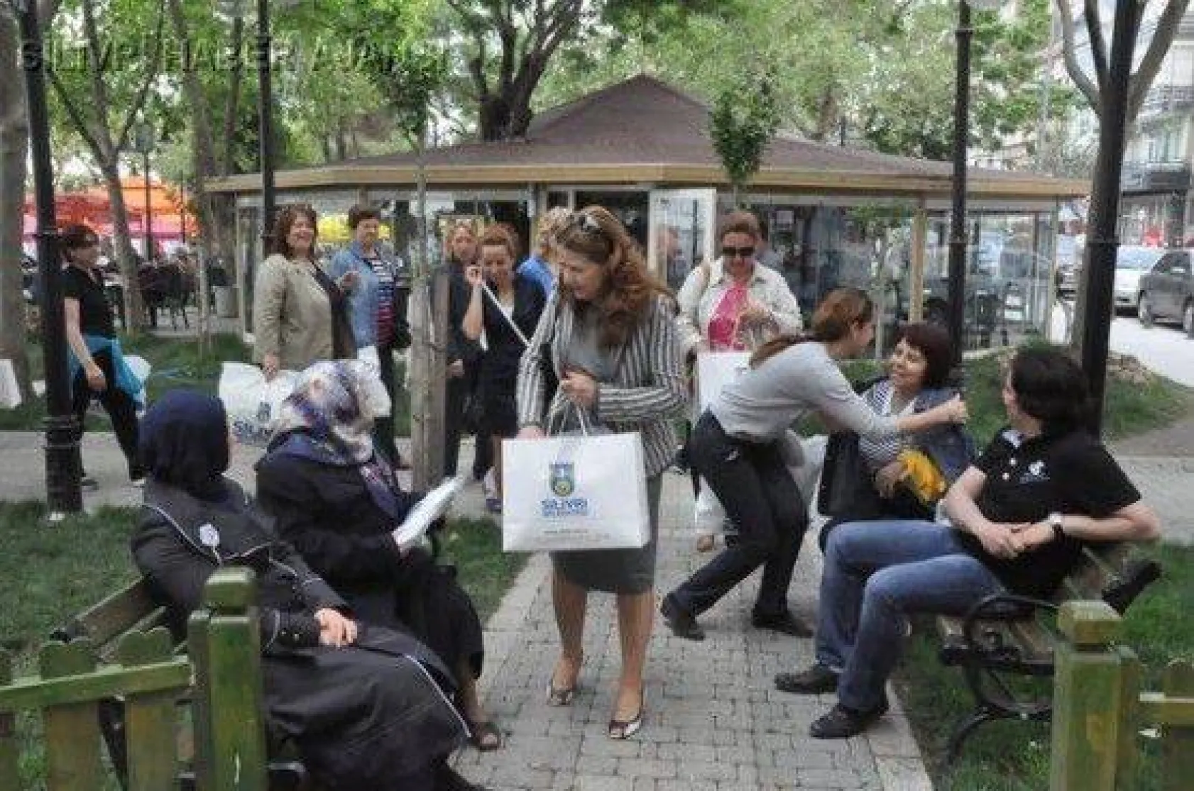 Esma Işıklar, Anneleri Unutmadı