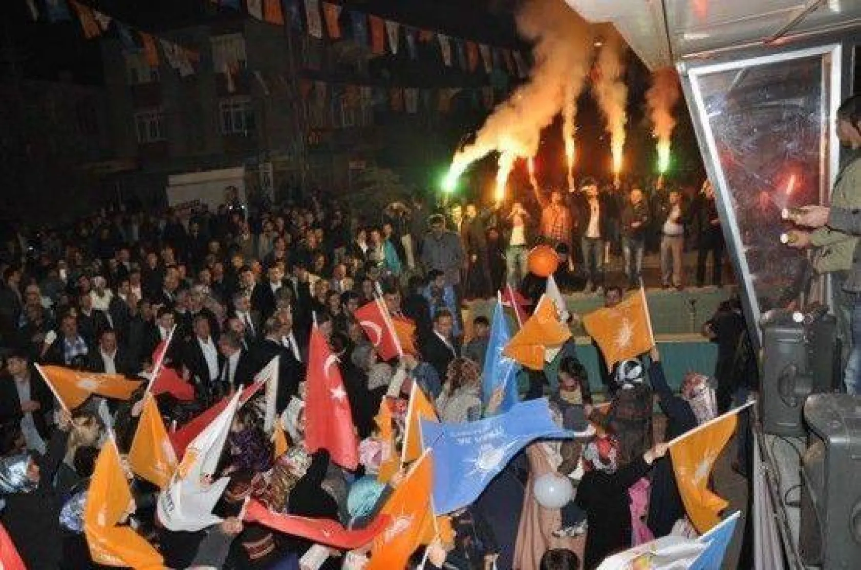 Sert 'Ak Parti Proje ve Hizmet Partisidir '