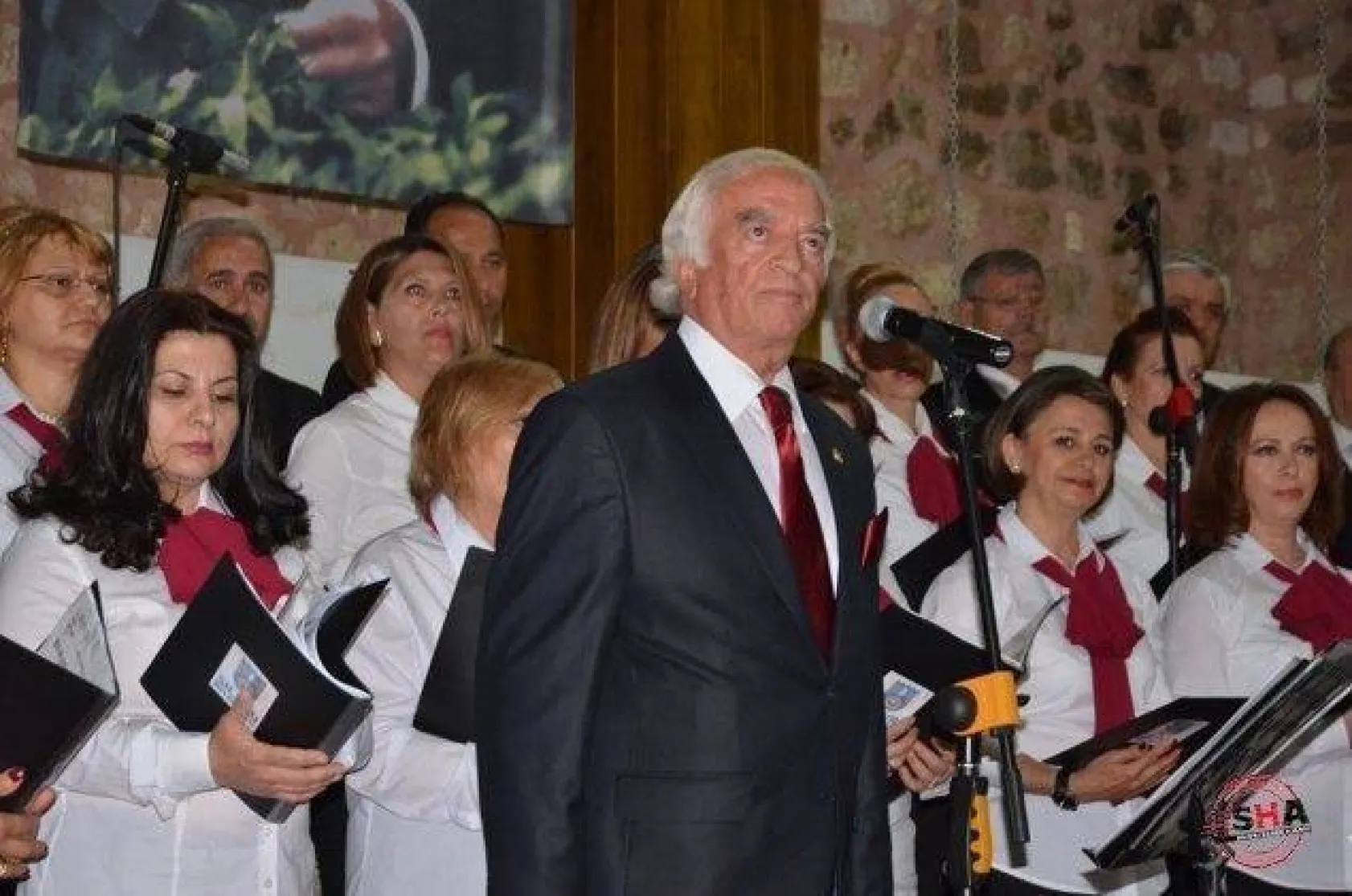 Neşat Ertaş Türkülerle Anıldı