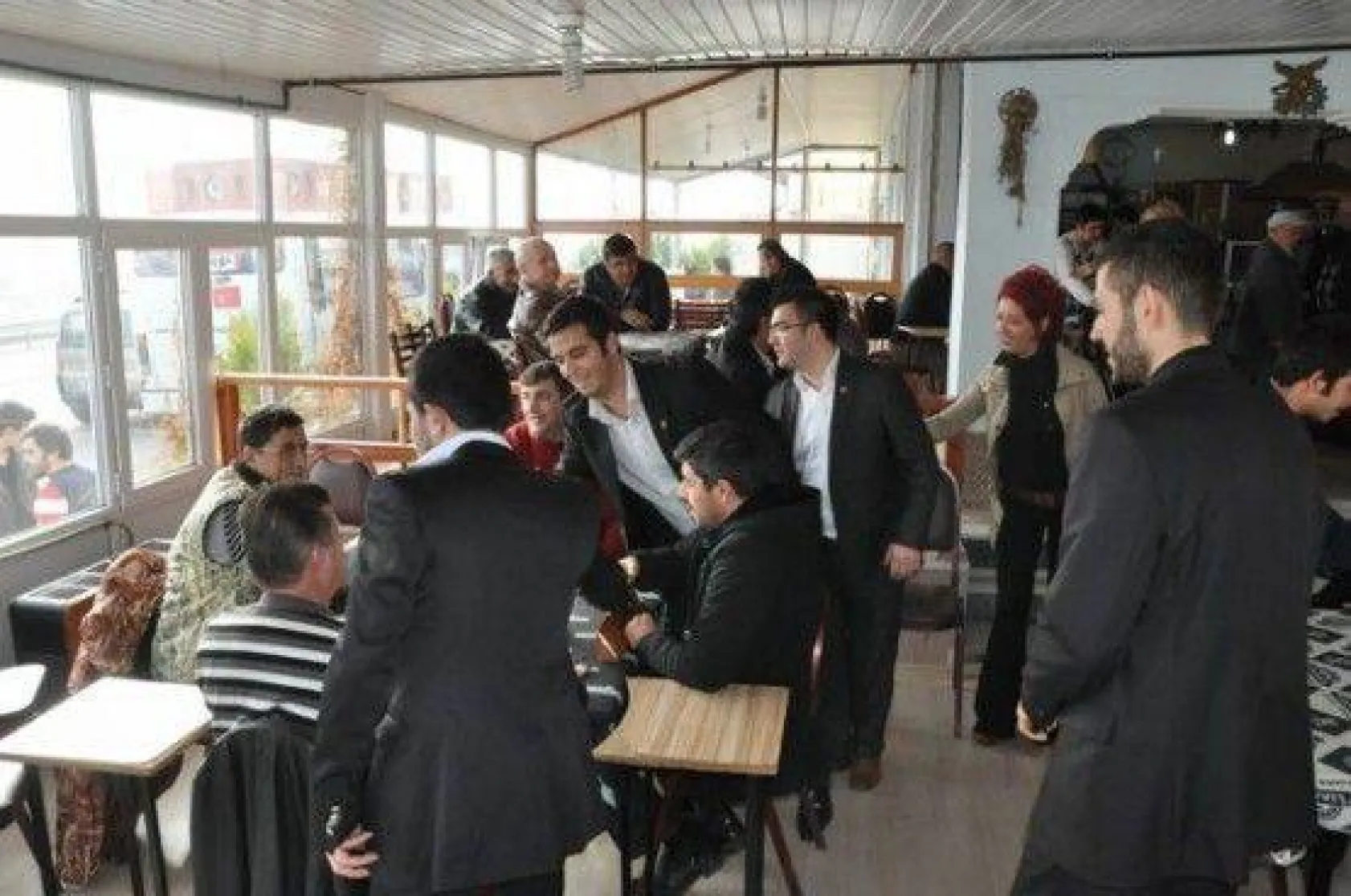 CHP Silivri Gençlik Kolları sıkılmadık el bırakmadı