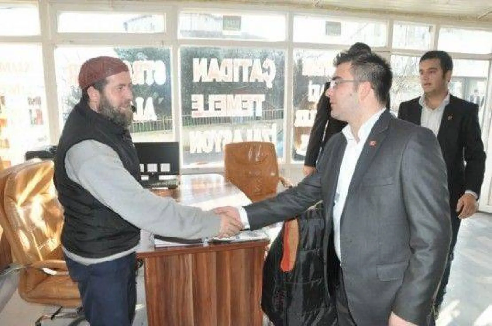 CHP Silivri Gençlik Kolları sıkılmadık el bırakmadı