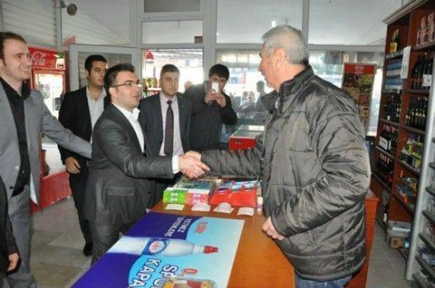 CHP Silivri Gençlik Kolları sıkılmadık el bırakmadı