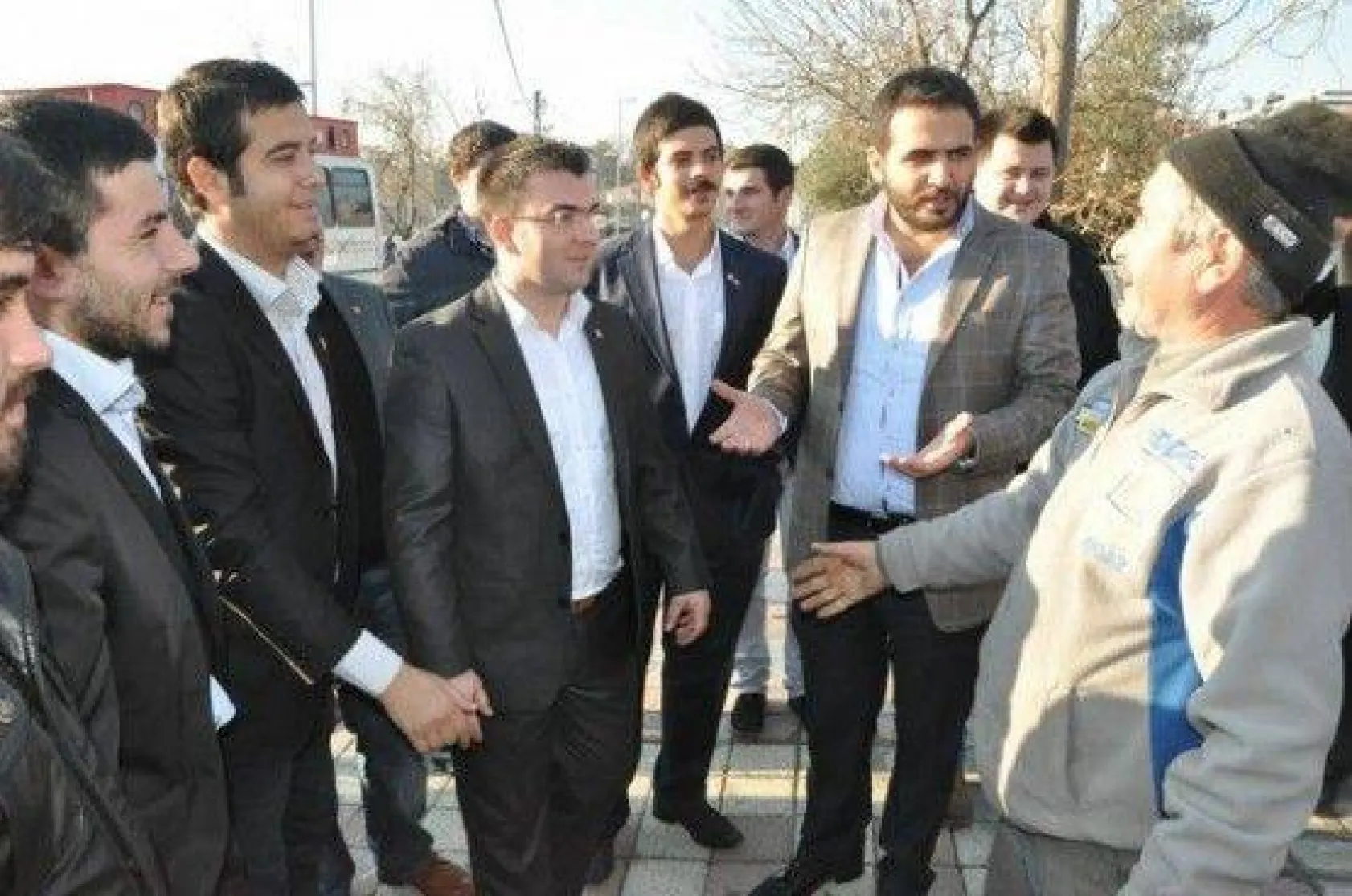 CHP Silivri Gençlik Kolları sıkılmadık el bırakmadı