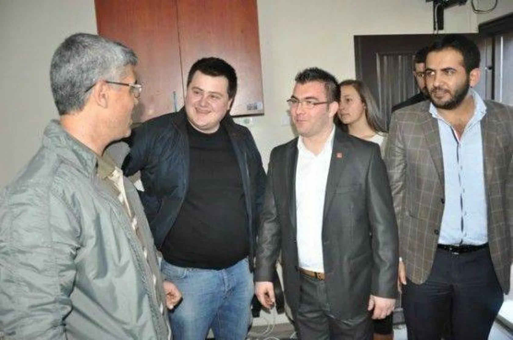 CHP Silivri Gençlik Kolları sıkılmadık el bırakmadı