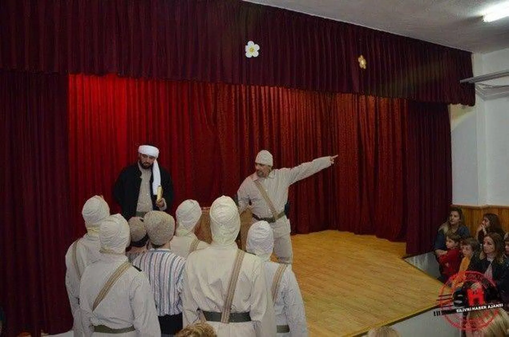 Solmaz ve ekibi gözyaşlarına boğdu