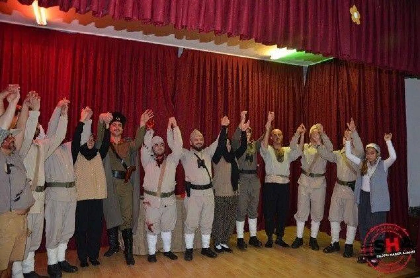 Solmaz ve ekibi gözyaşlarına boğdu