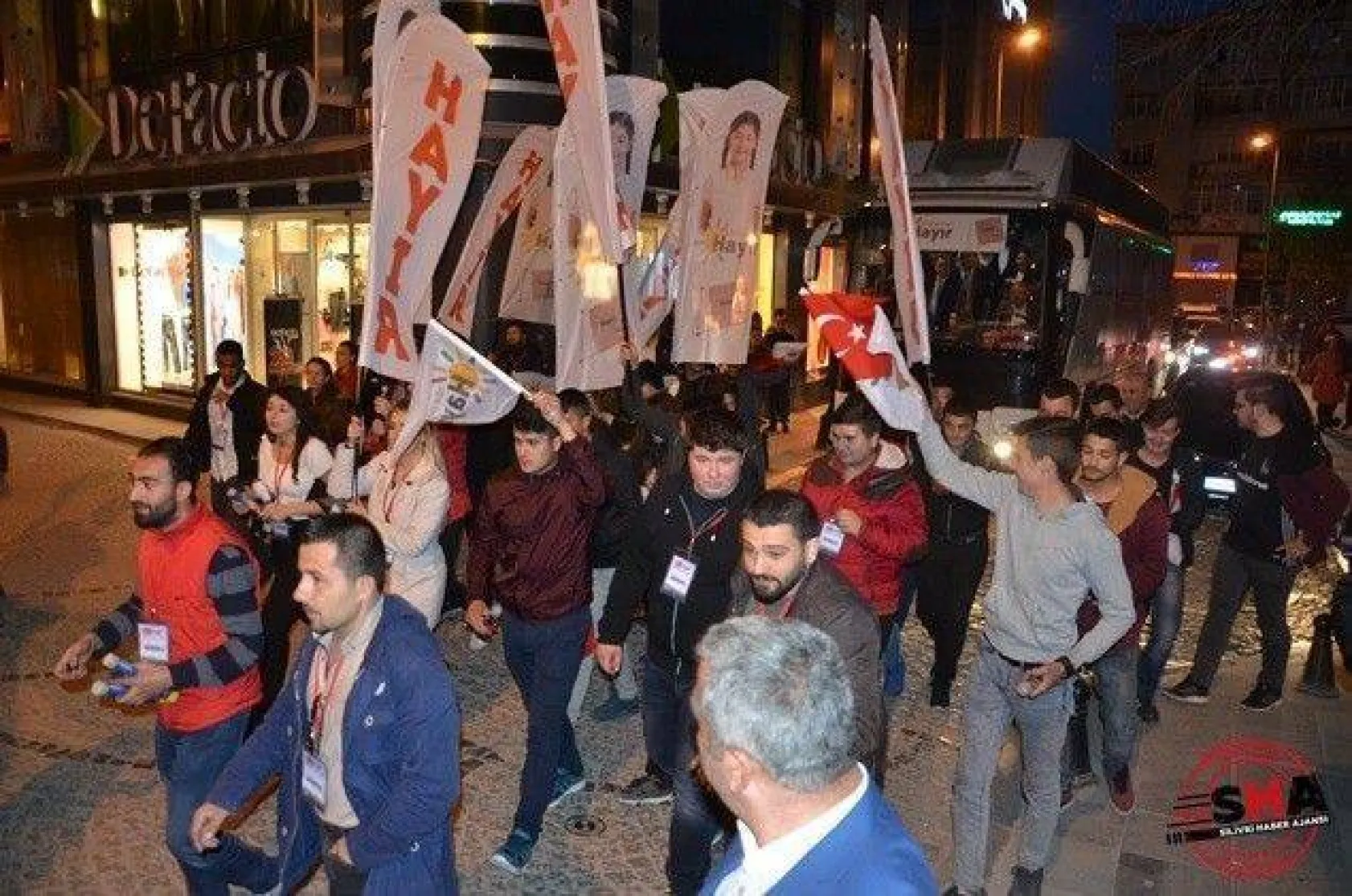 CHP'li İnce, Silivri'de 'HAYIR'ı anlattı