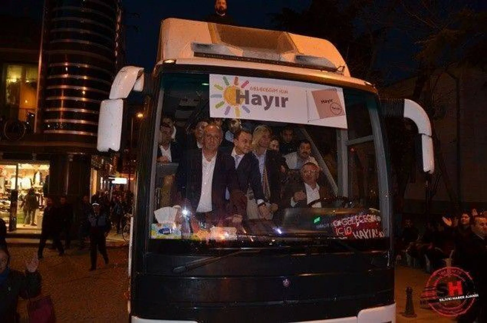 CHP'li İnce, Silivri'de 'HAYIR'ı anlattı