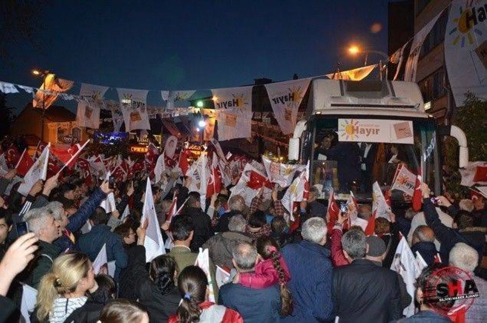 CHP'li İnce, Silivri'de 'HAYIR'ı anlattı