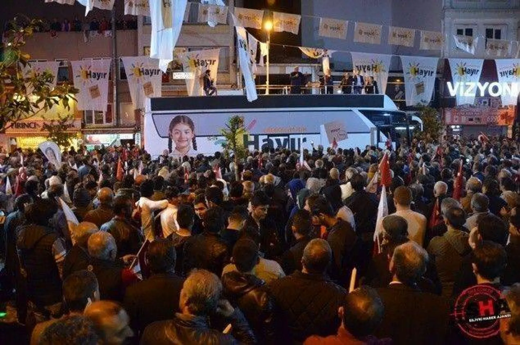 CHP'li İnce, Silivri'de 'HAYIR'ı anlattı