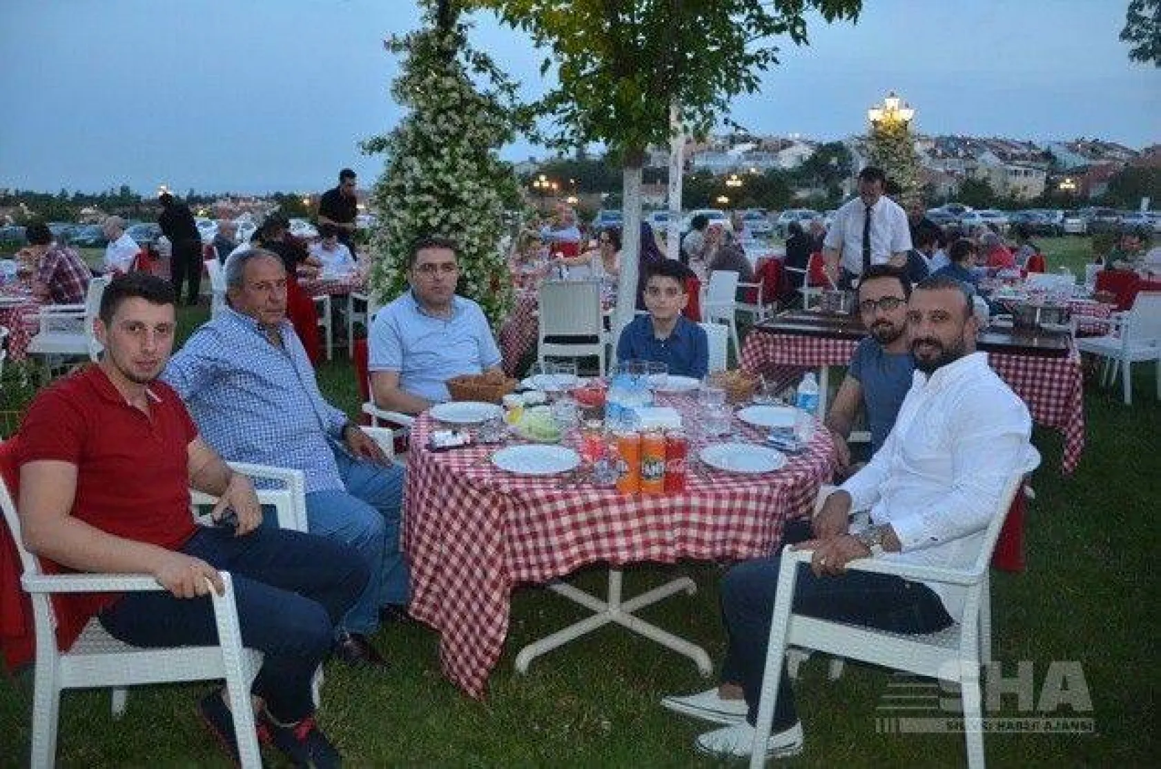Doğrular'dan iftar programı