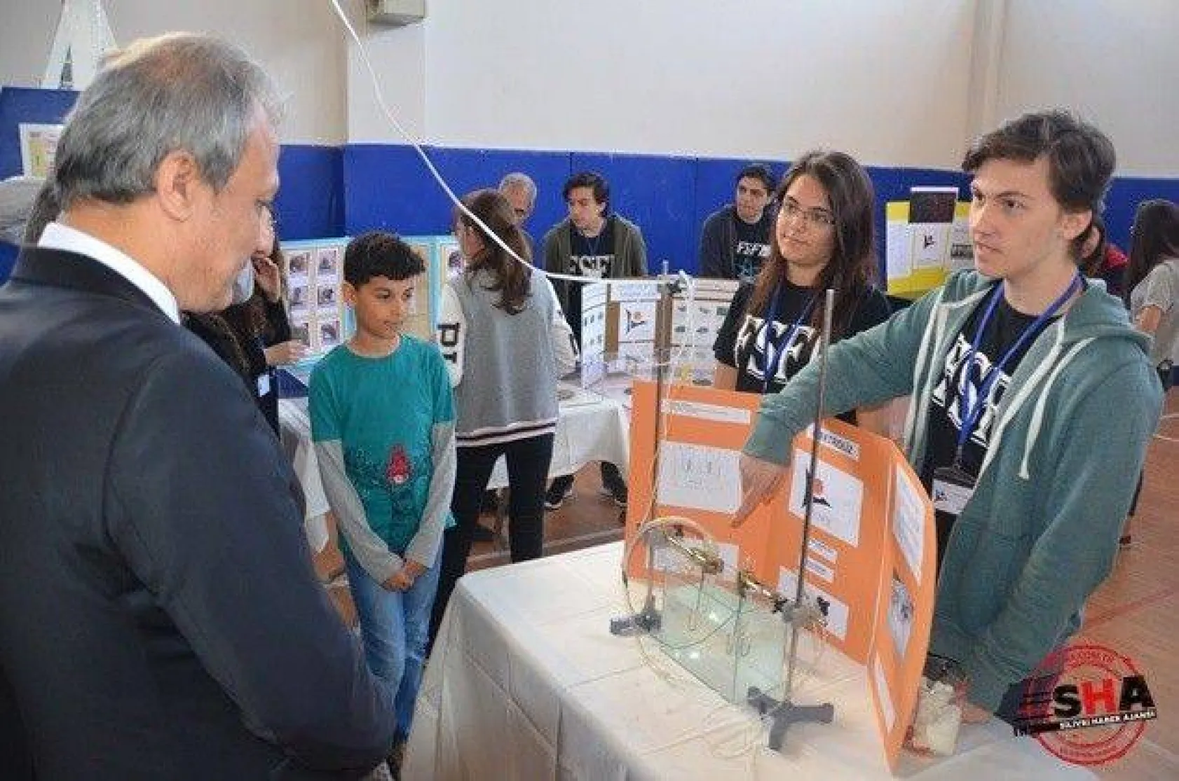 Fen Lisesi öğrencilerinden TÜBİTAK 4006 Fuarı