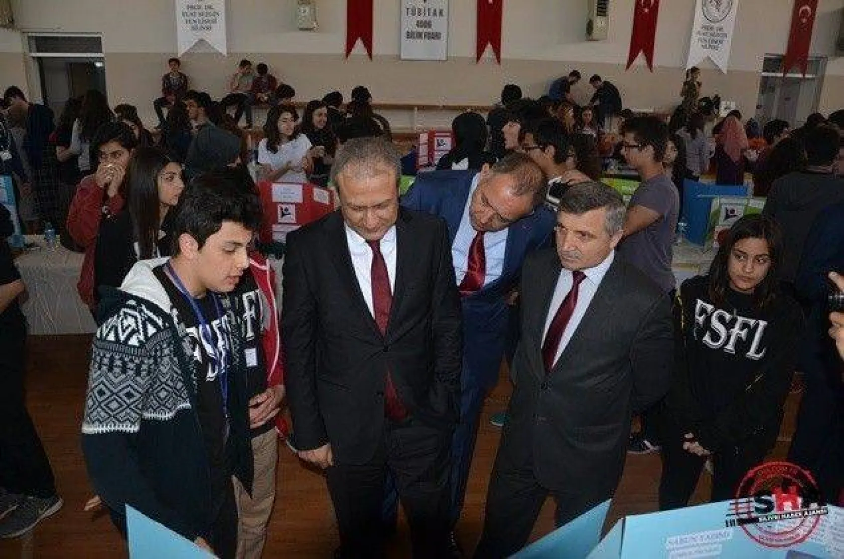 Fen Lisesi öğrencilerinden TÜBİTAK 4006 Fuarı