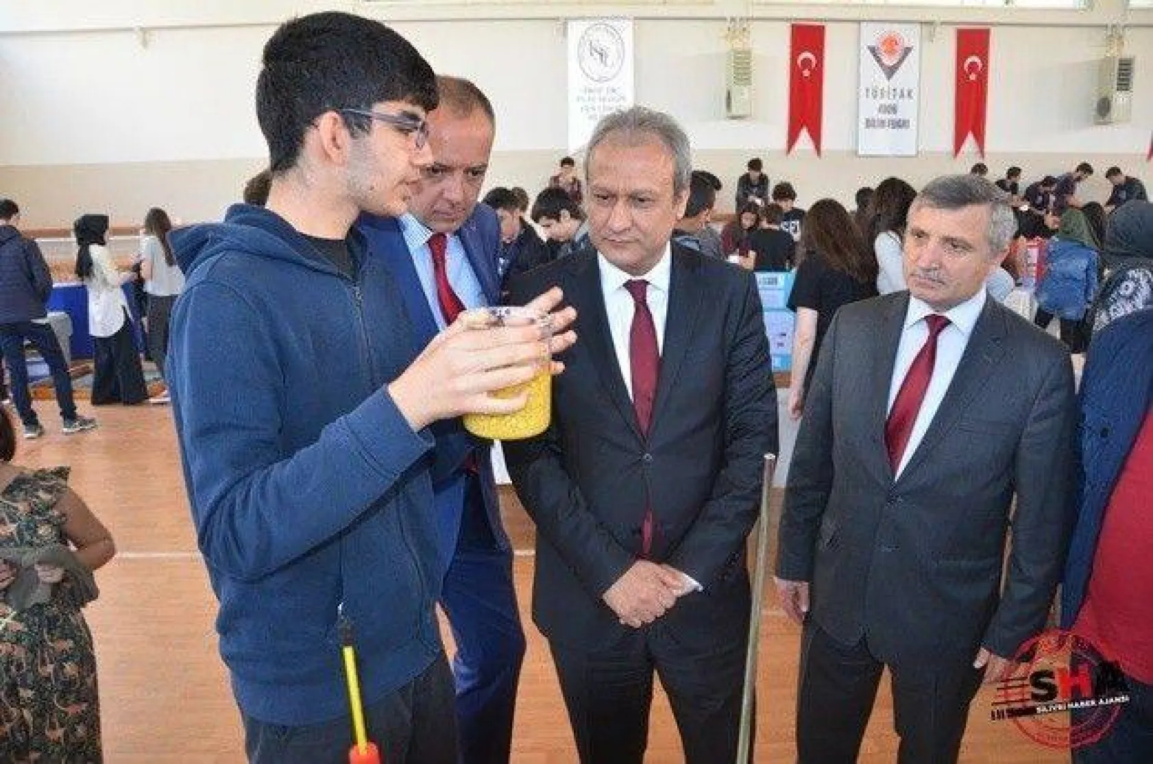Fen Lisesi öğrencilerinden TÜBİTAK 4006 Fuarı