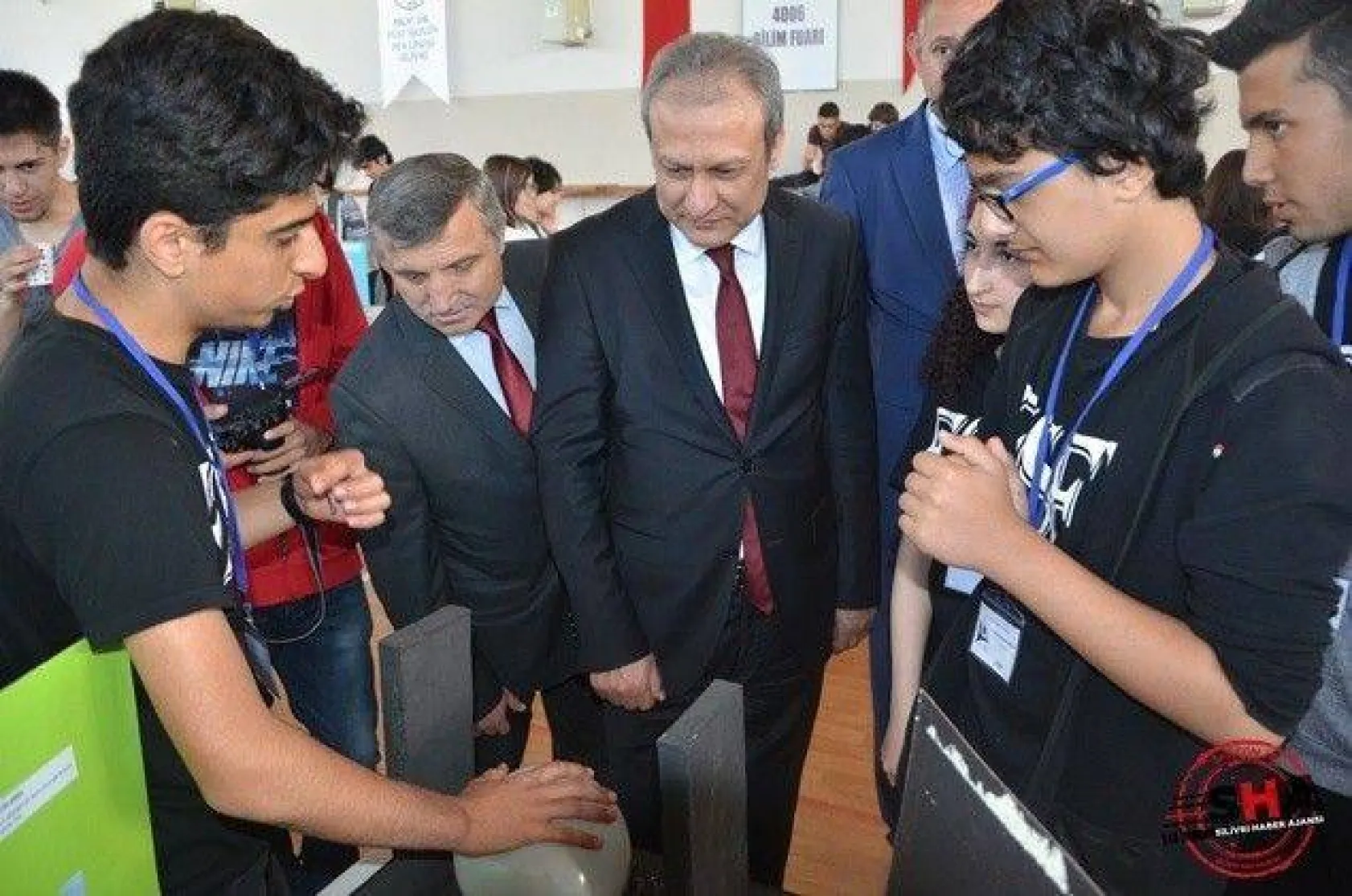 Fen Lisesi öğrencilerinden TÜBİTAK 4006 Fuarı