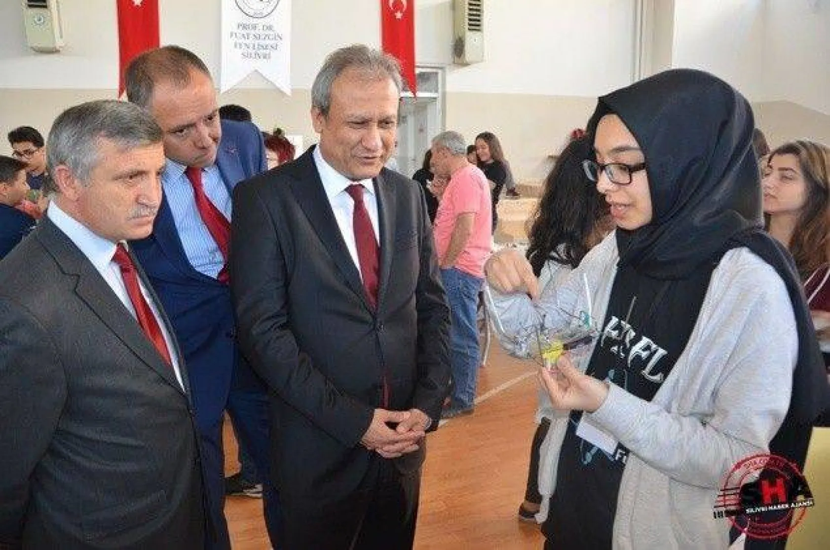Fen Lisesi öğrencilerinden TÜBİTAK 4006 Fuarı