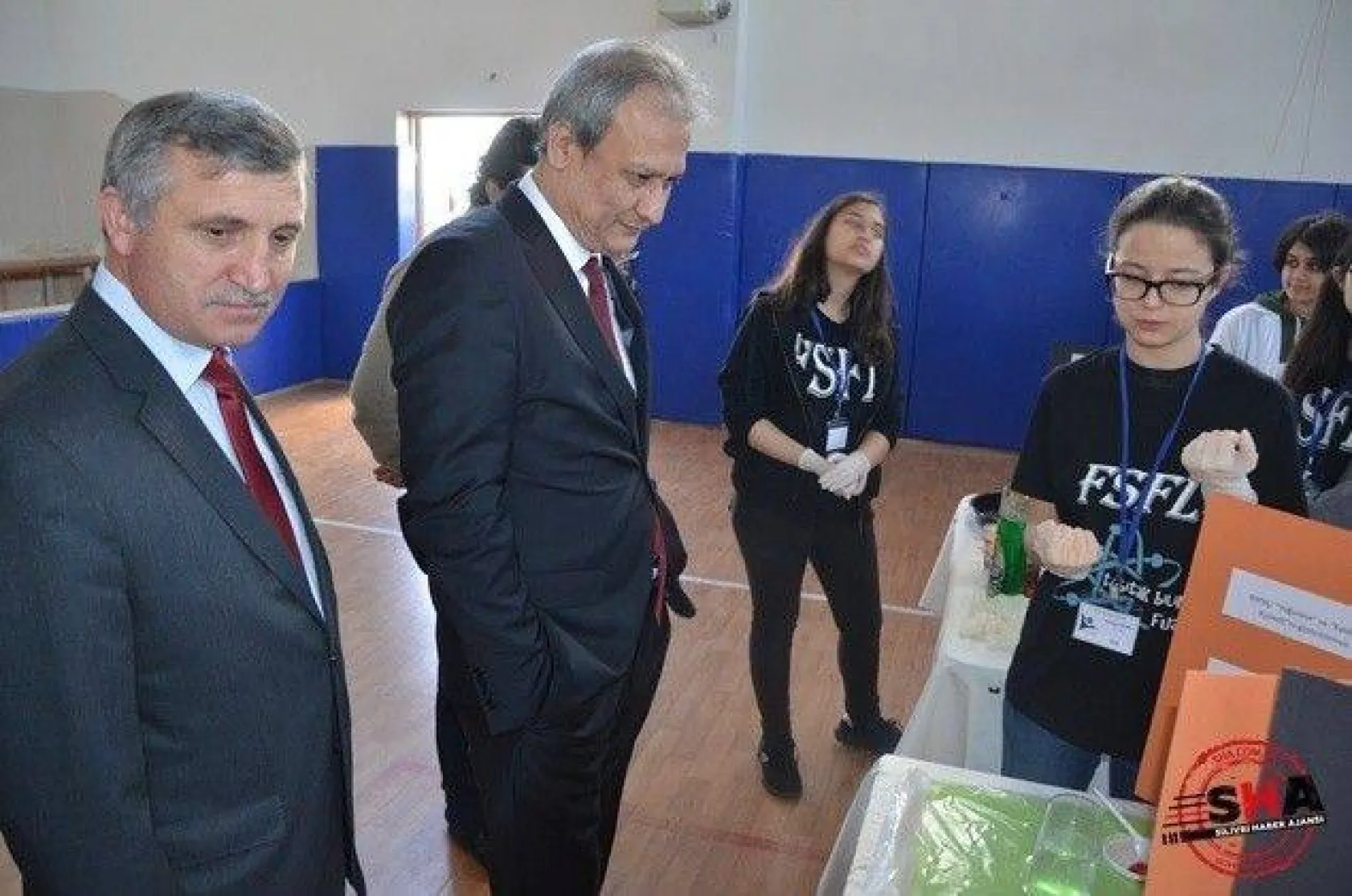 Fen Lisesi öğrencilerinden TÜBİTAK 4006 Fuarı