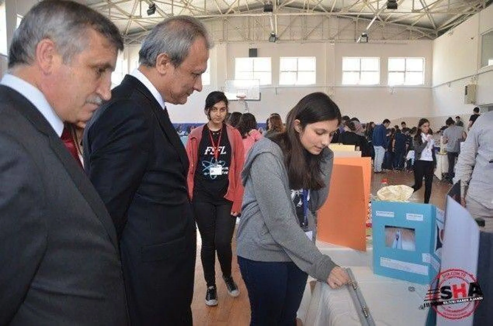 Fen Lisesi öğrencilerinden TÜBİTAK 4006 Fuarı