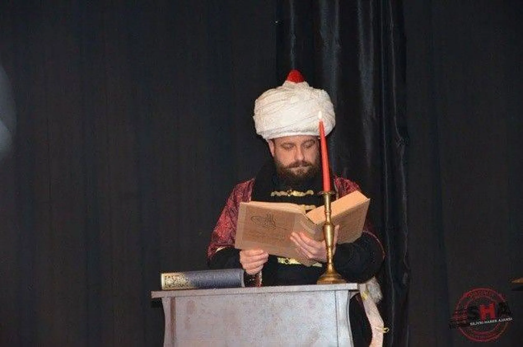 Evvel Zaman oyunu büyük beğeni topladı