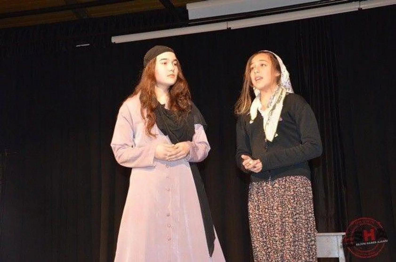 Evvel Zaman oyunu büyük beğeni topladı