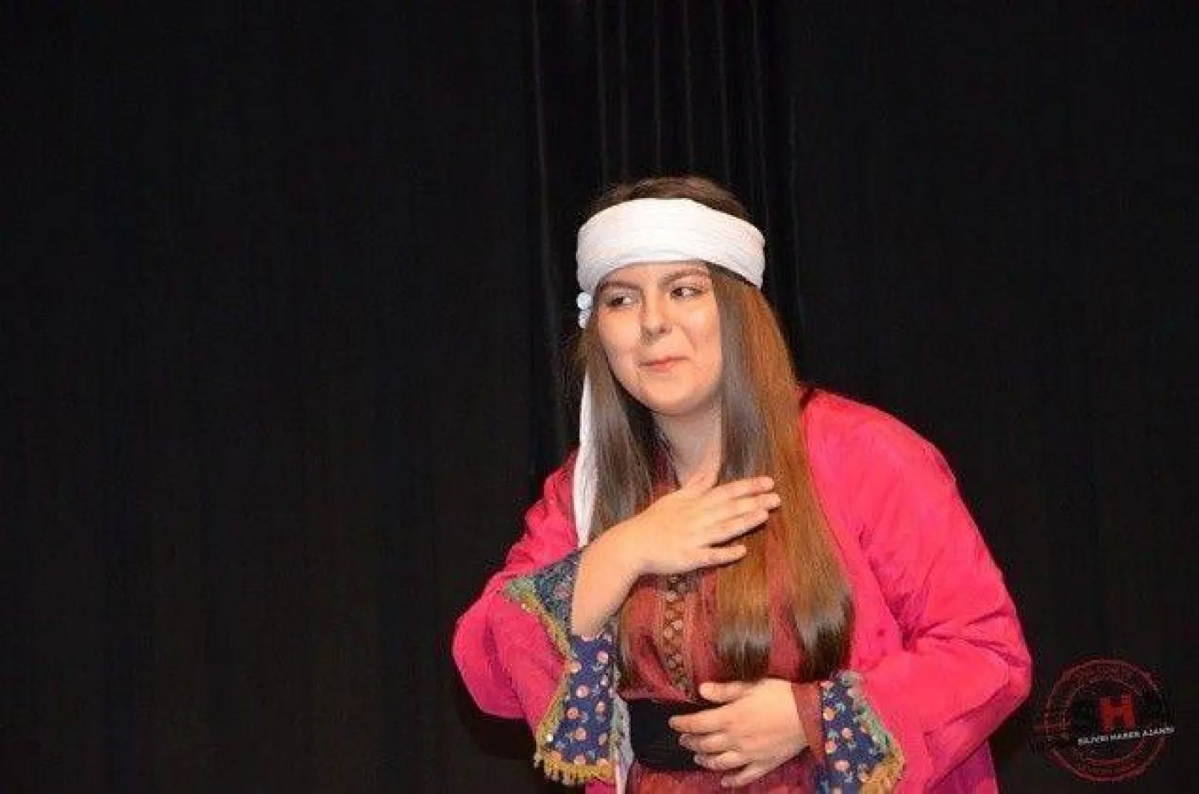 Evvel Zaman oyunu büyük beğeni topladı