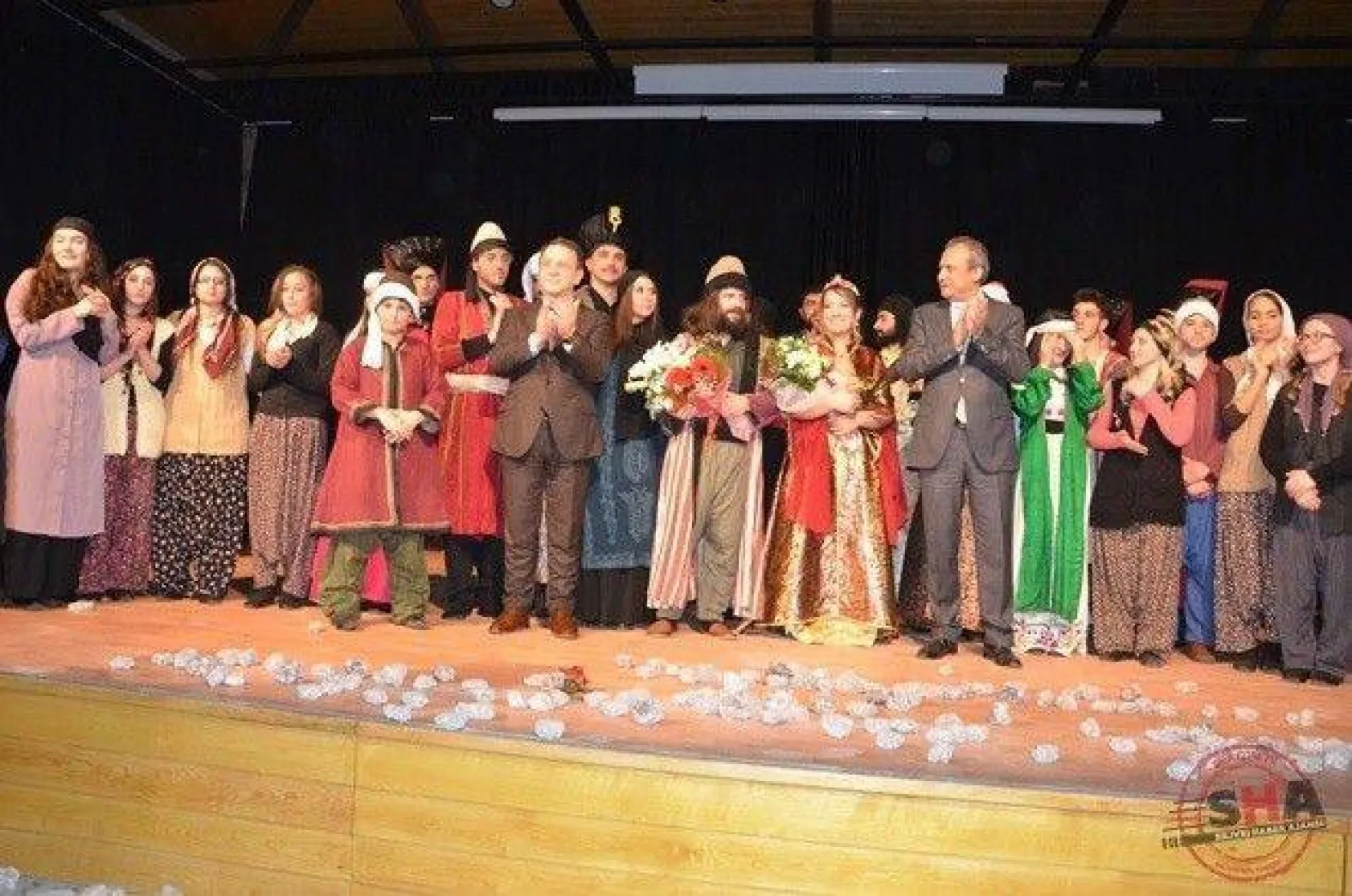 Evvel Zaman oyunu büyük beğeni topladı