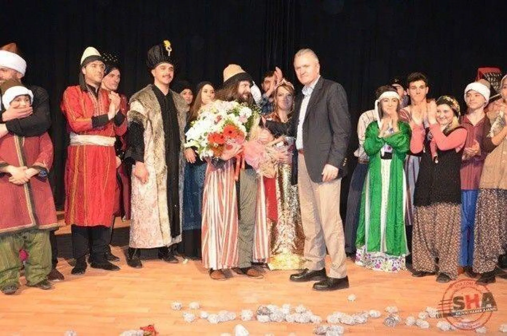 Evvel Zaman oyunu büyük beğeni topladı