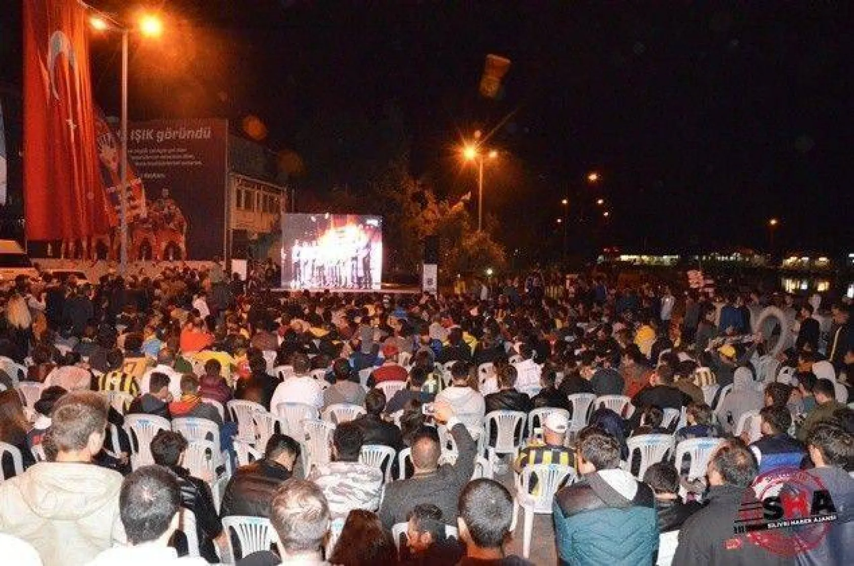 Şampiyonluk coşkusu sahilde yaşandı