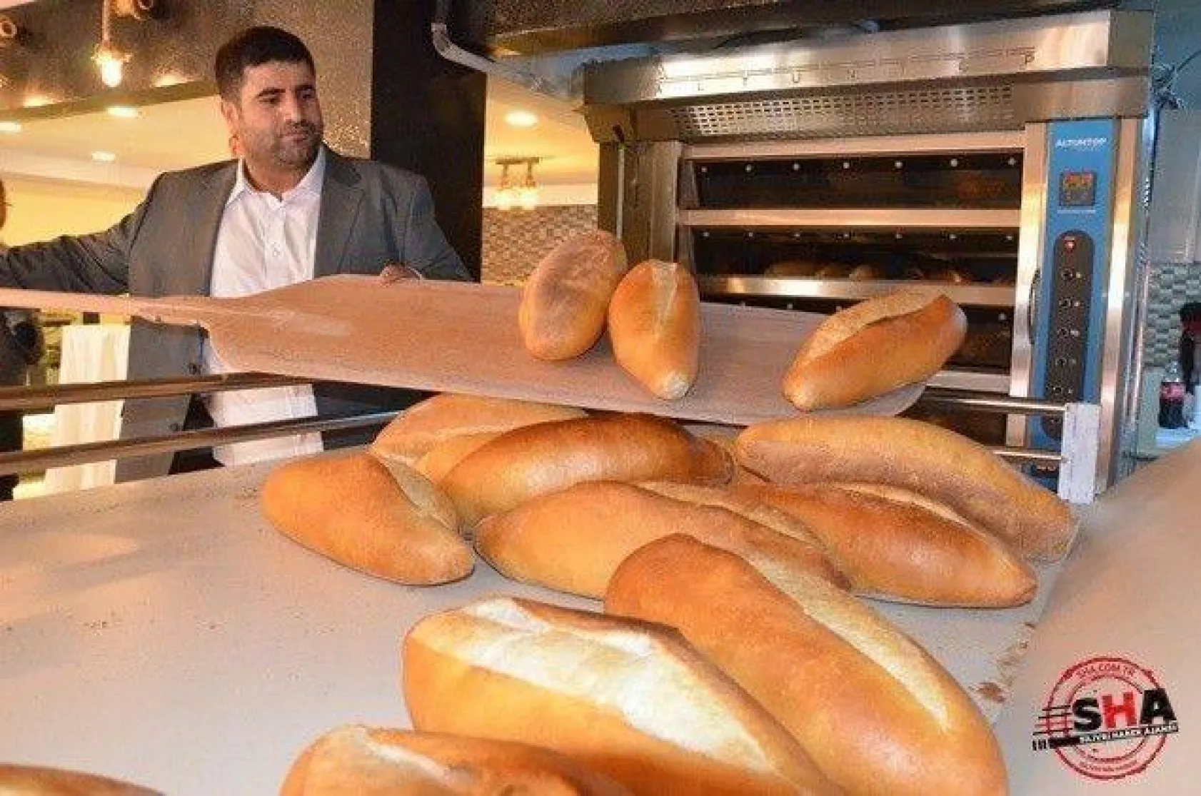 Silivri'de ilki yaptılar, una ÜN kattılar