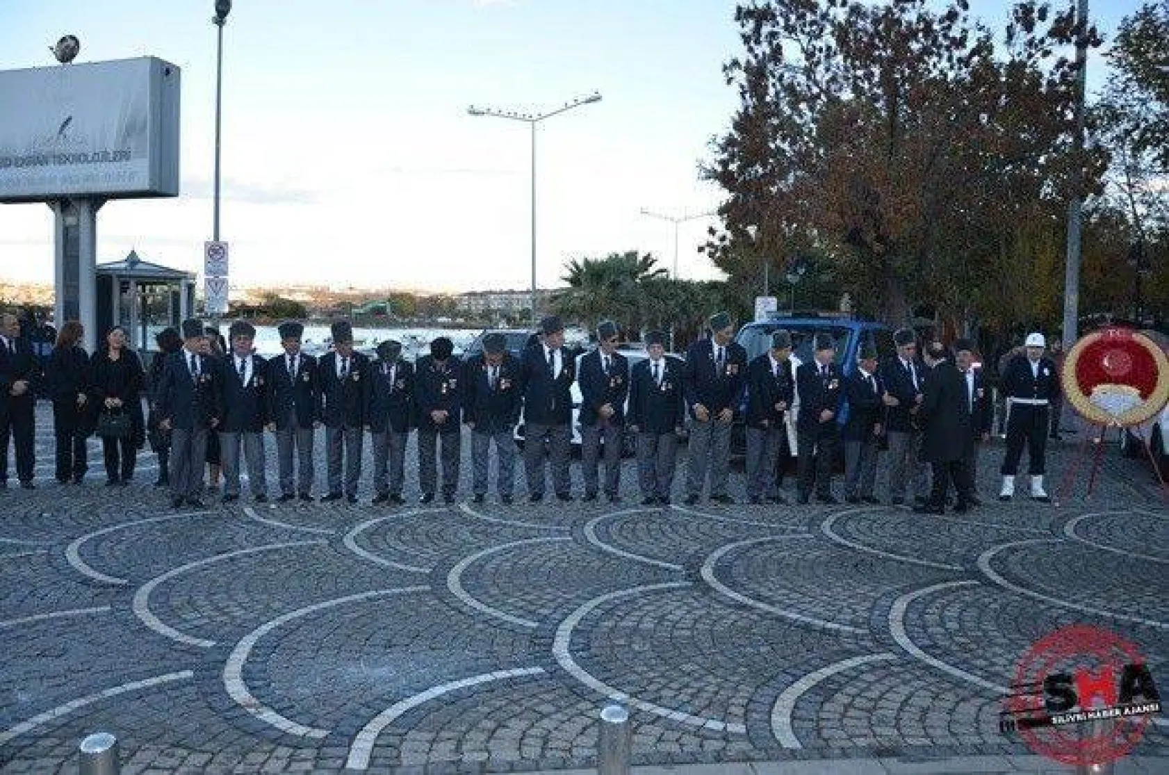 Dokuzu beş geçe hayat durdu