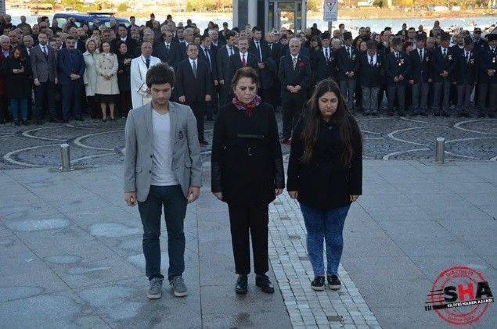 Dokuzu beş geçe hayat durdu