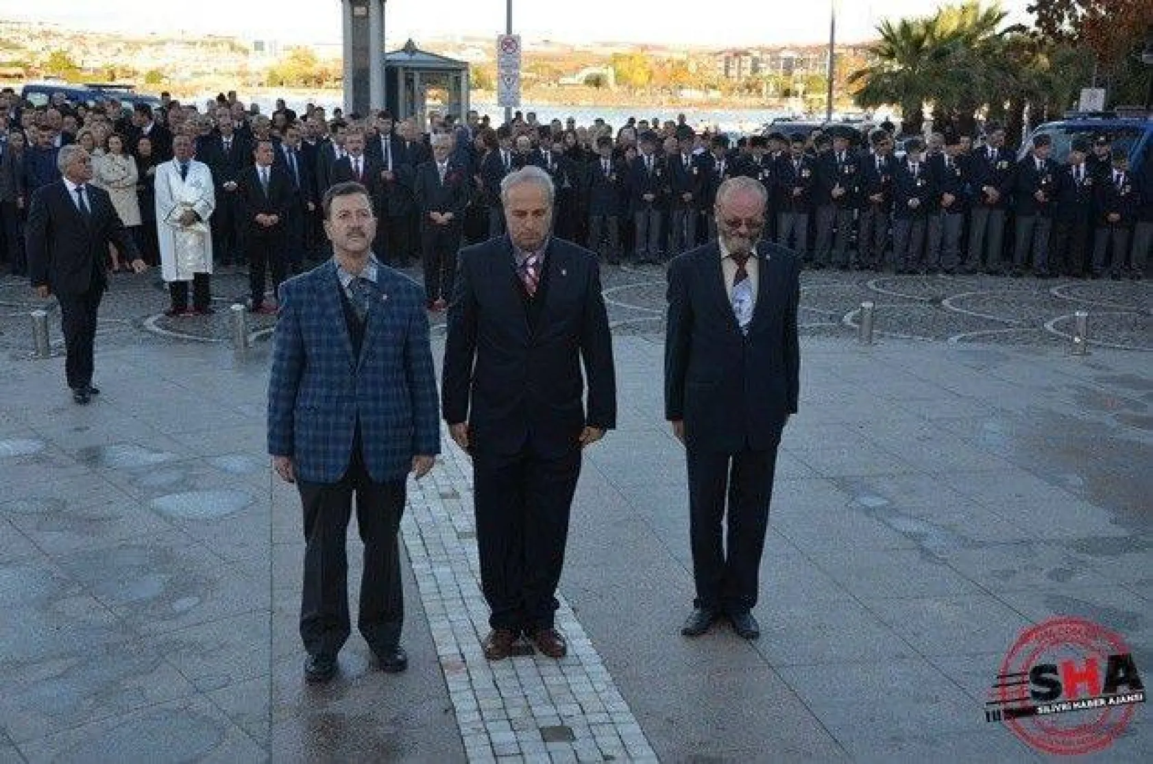 Dokuzu beş geçe hayat durdu