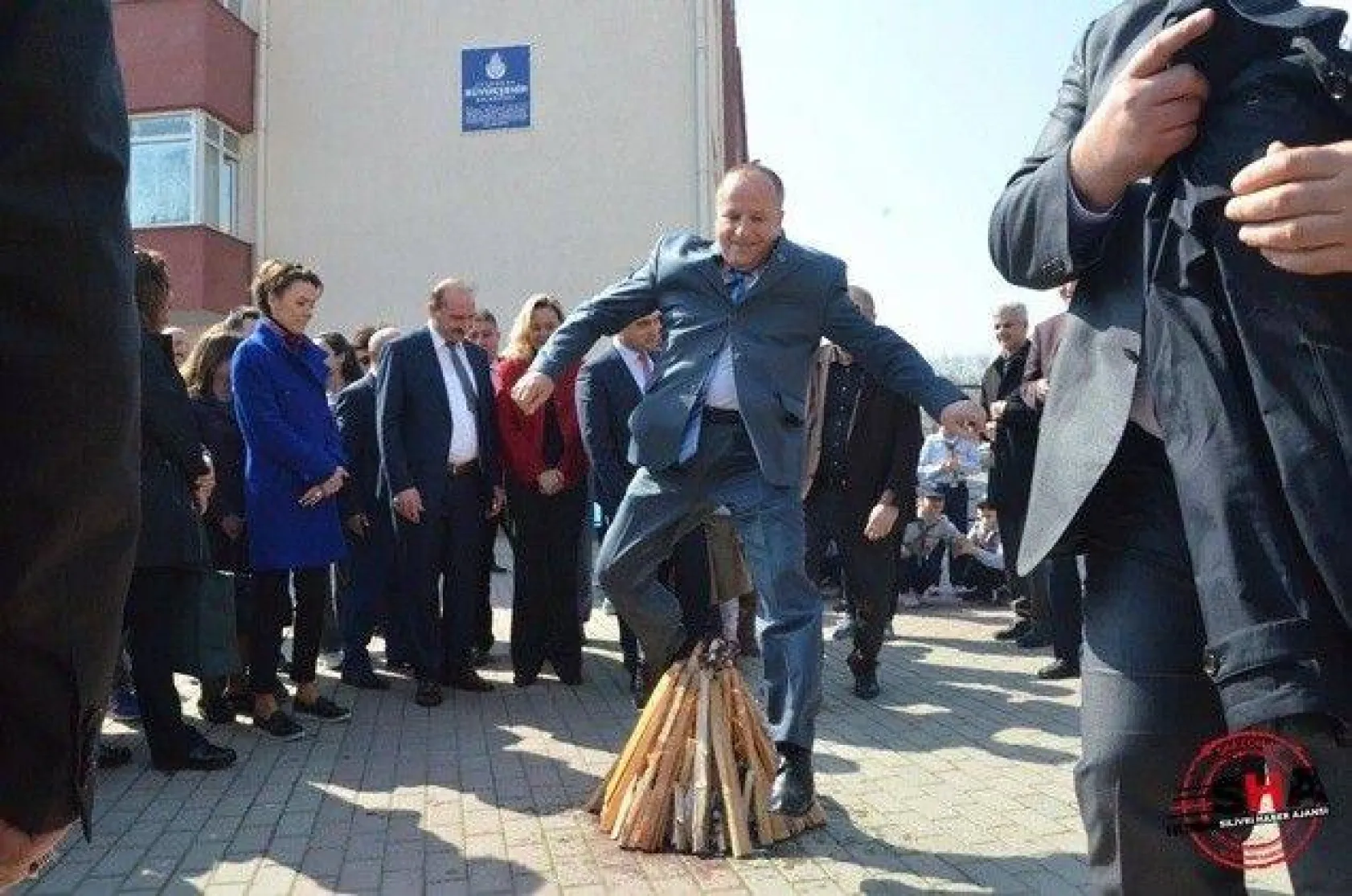 Nevruz Ateşi Selimpaşa'da yakıldı