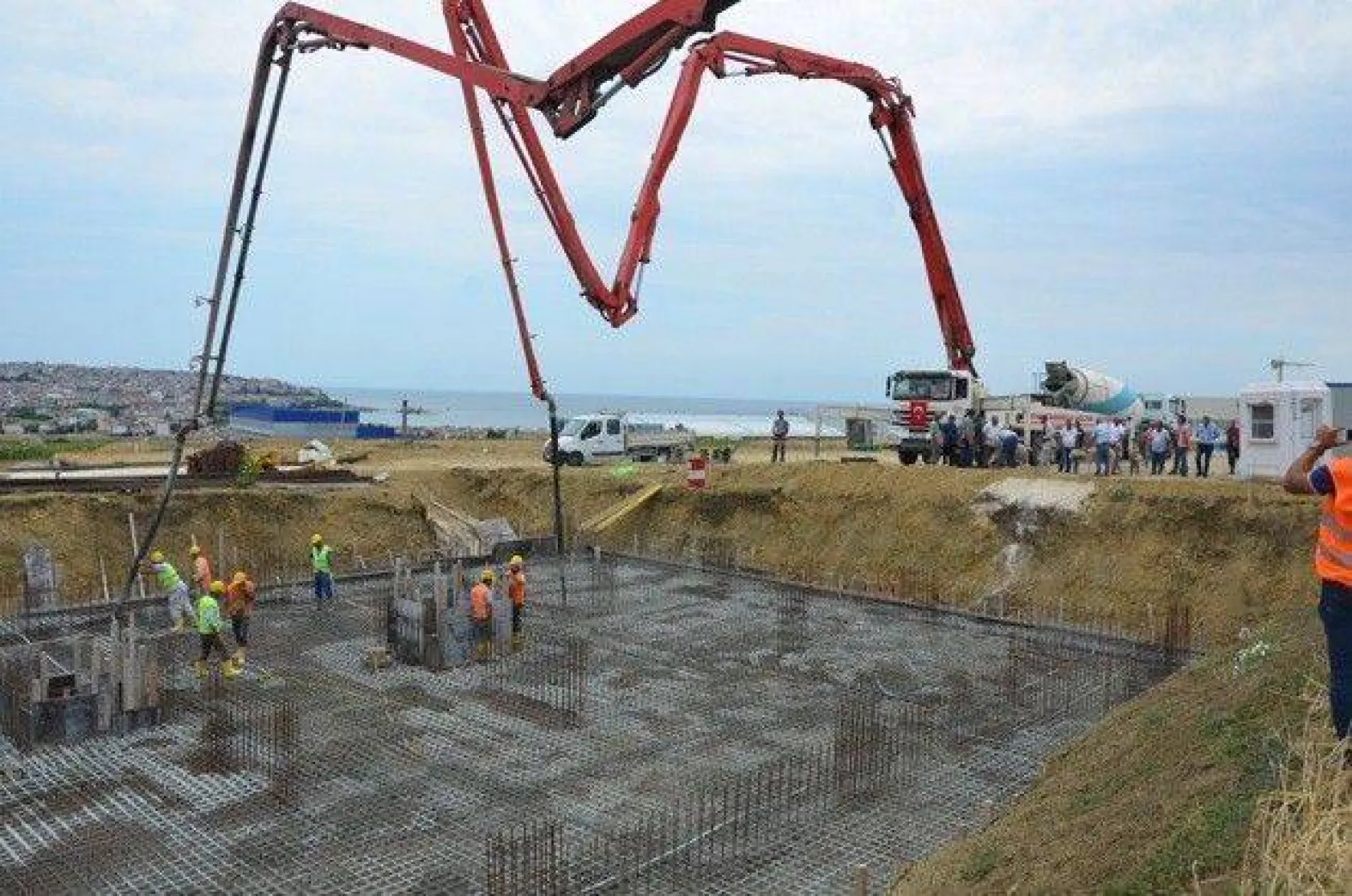 Akaşehir Silivri'nin Temelleri Atıldı