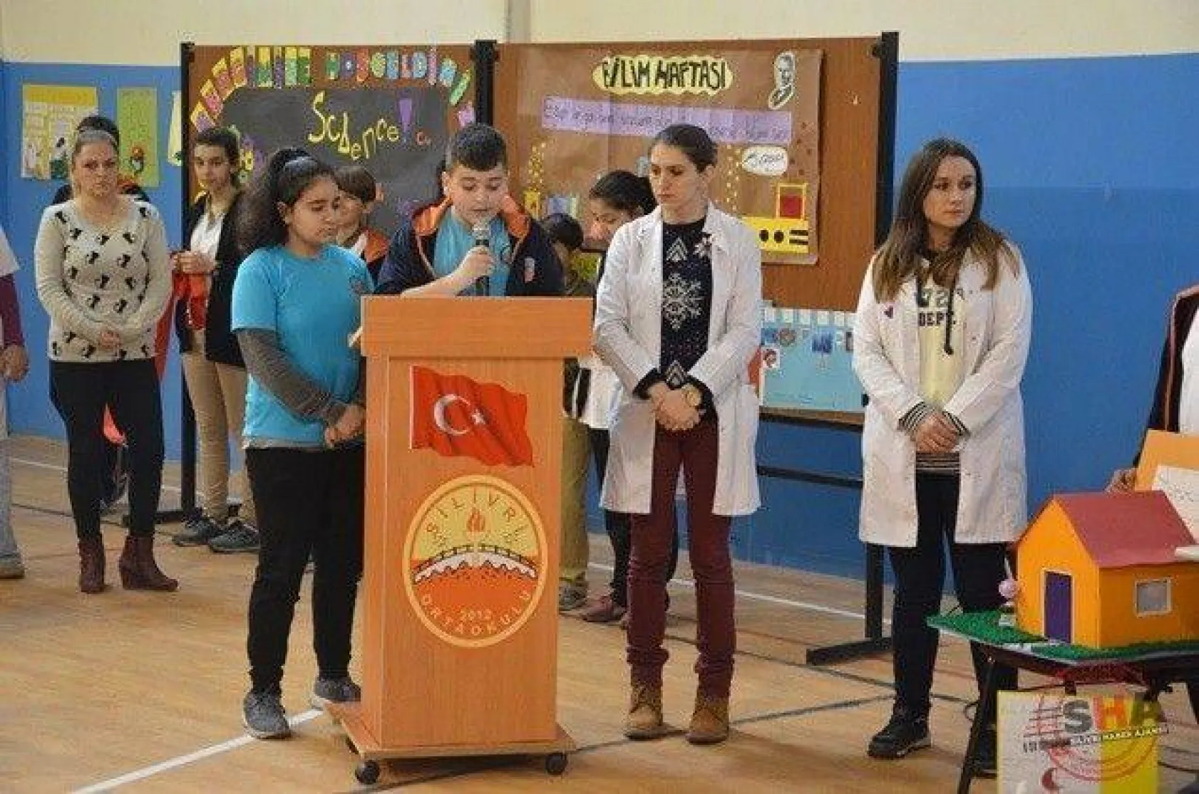 Silivri Ortaokulu'ndan Bilim ve Teknoloji Haftası Sergisi