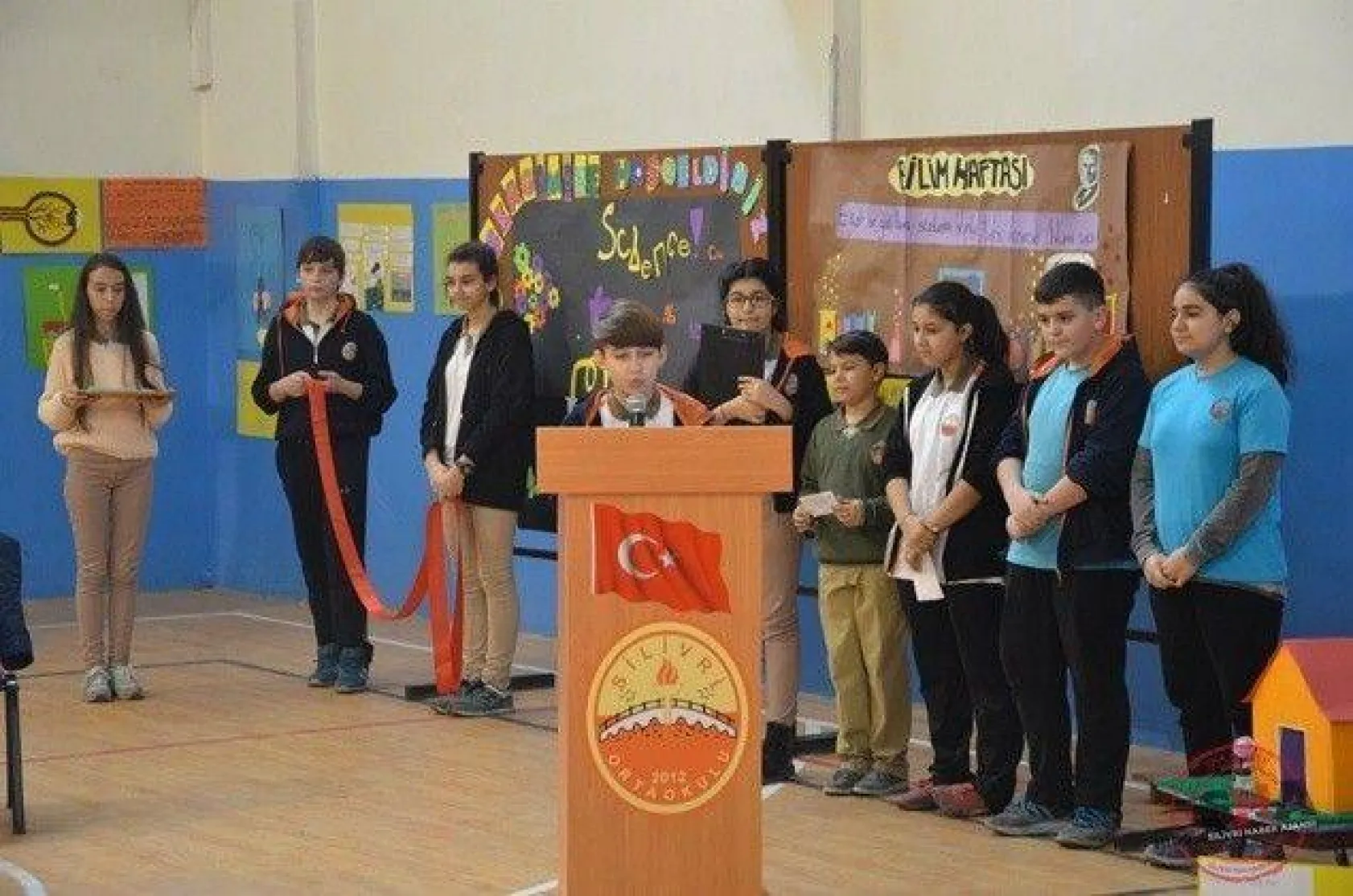 Silivri Ortaokulu'ndan Bilim ve Teknoloji Haftası Sergisi