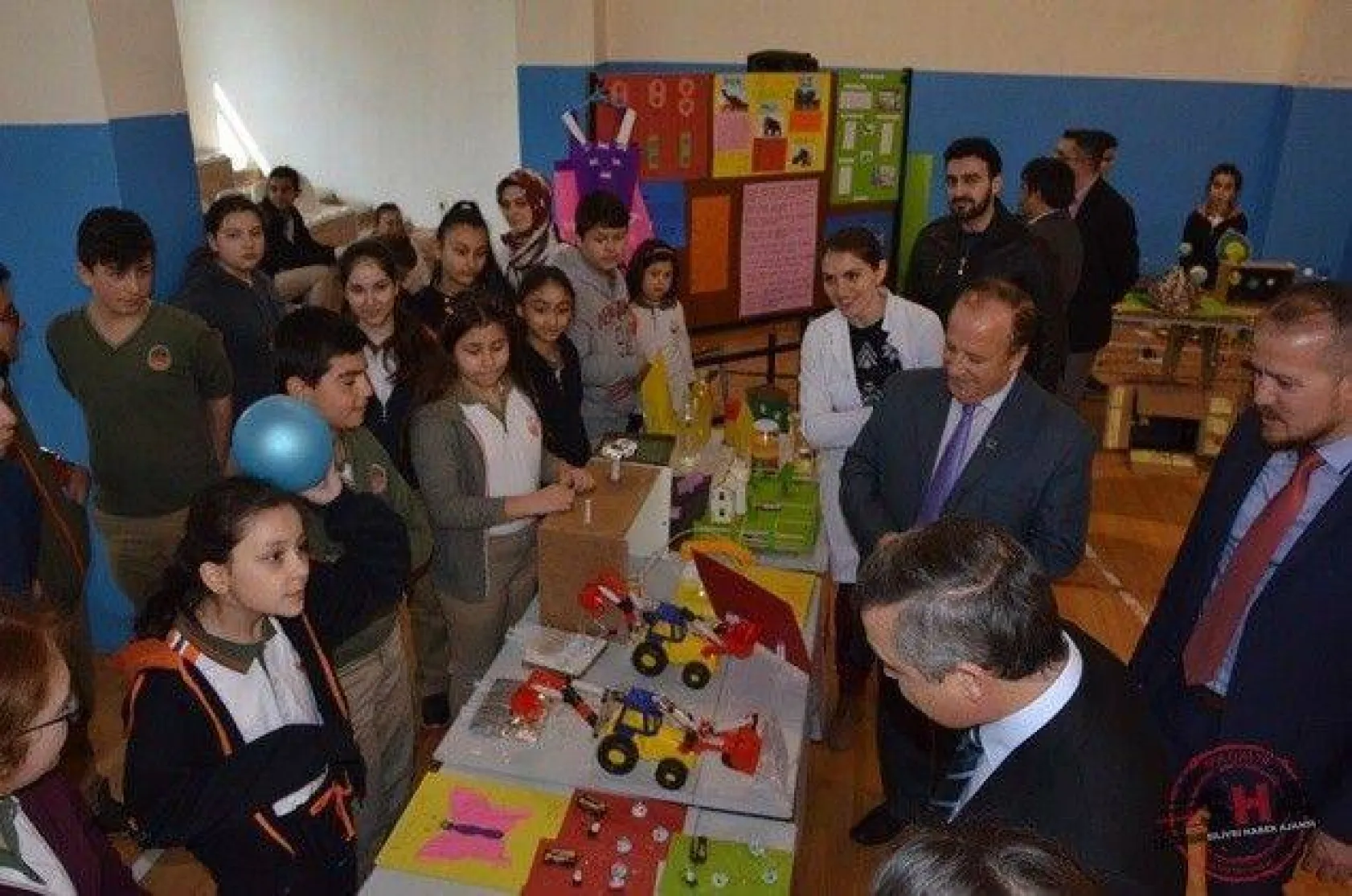 Silivri Ortaokulu'ndan Bilim ve Teknoloji Haftası Sergisi