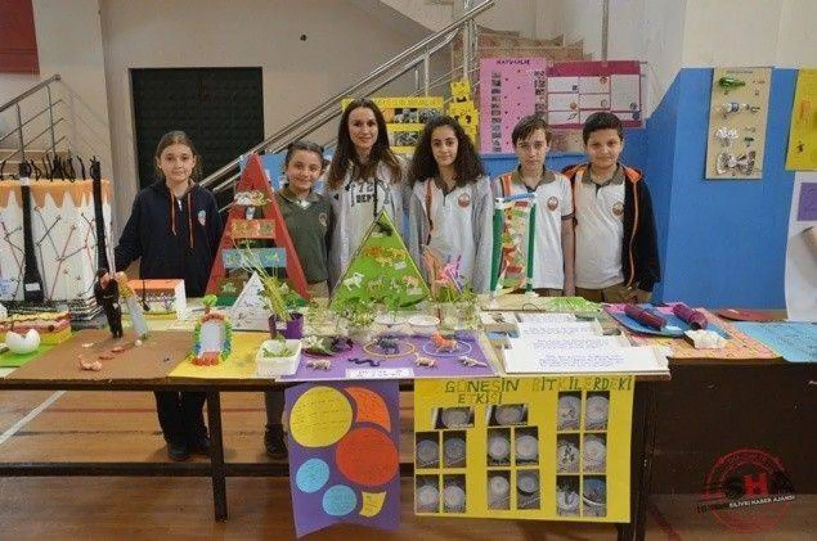 Silivri Ortaokulu'ndan Bilim ve Teknoloji Haftası Sergisi