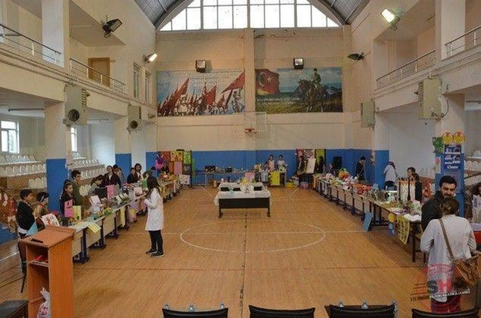 Silivri Ortaokulu'ndan Bilim ve Teknoloji Haftası Sergisi