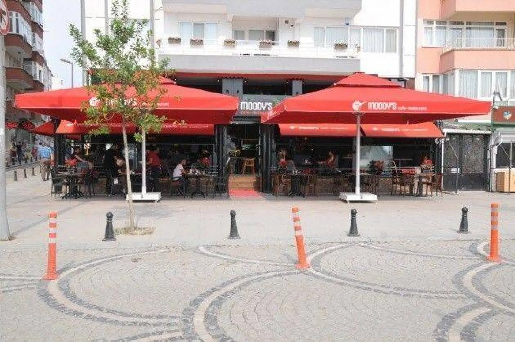 Moody's Cafe lezzetine lezzet kattı!