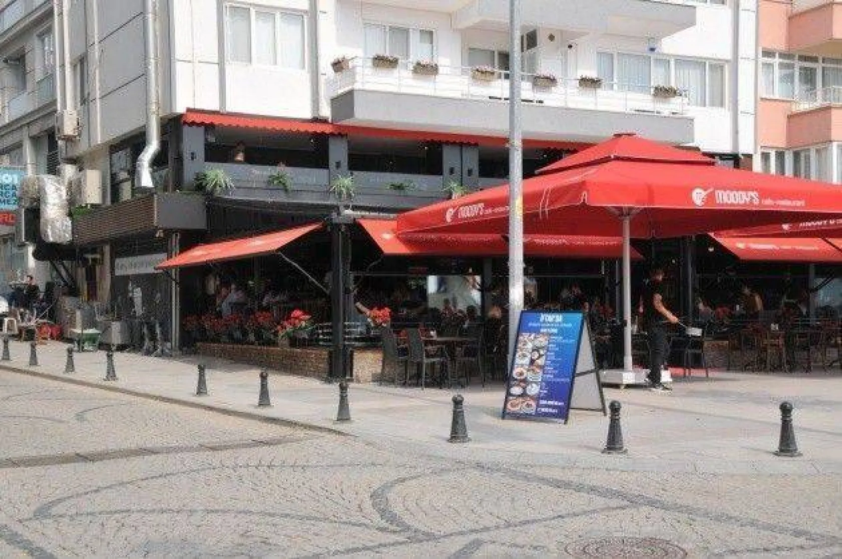 Moody's Cafe lezzetine lezzet kattı!