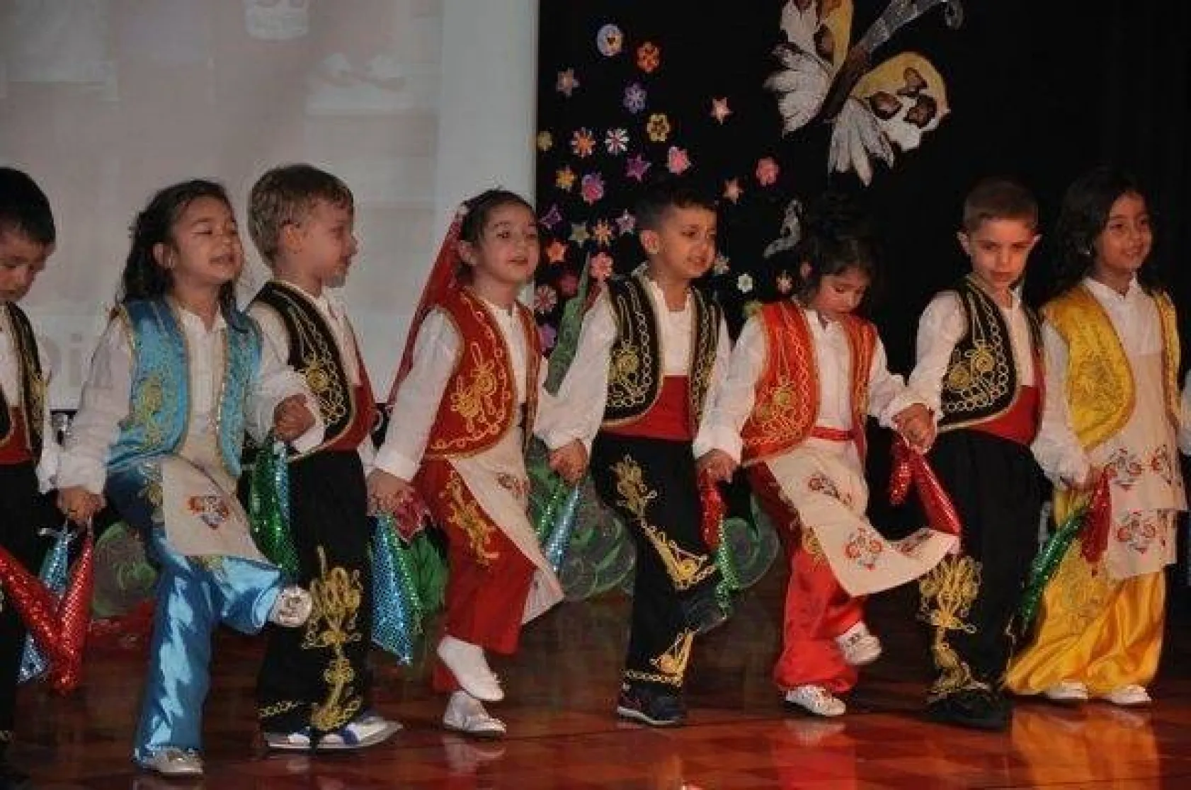 Fatih Koleji Miniklerinden Kocaman Gösteri