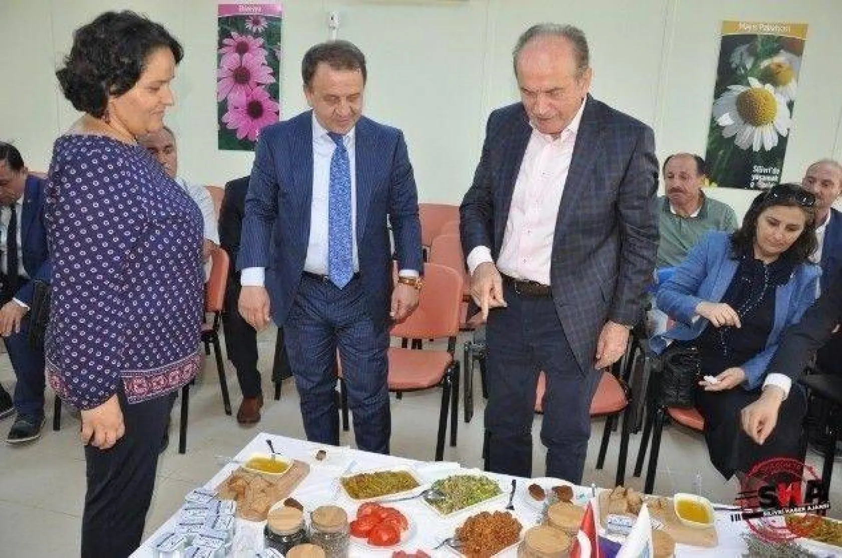 Kadir Topbaş TÜRAM'ı Ziyaret Etti